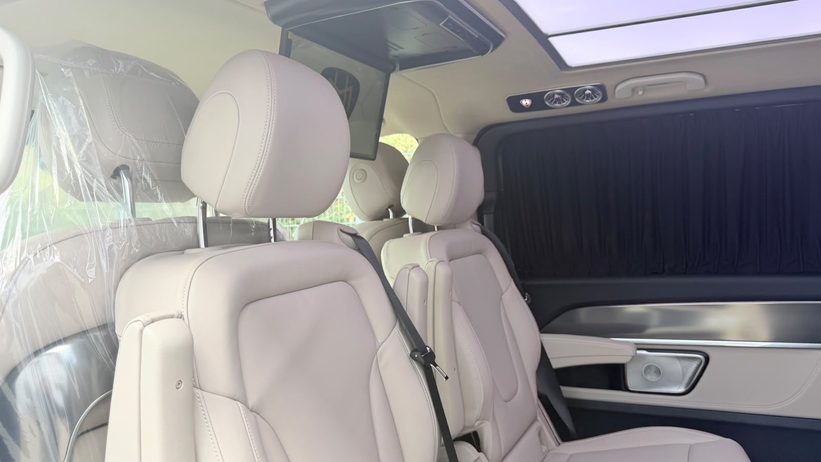 MERCEDES-BENZ MERCEDES-BENZ V 300 d Extra-Lang 4matic Exclusive FALCON AVERS V.I.P-image-23