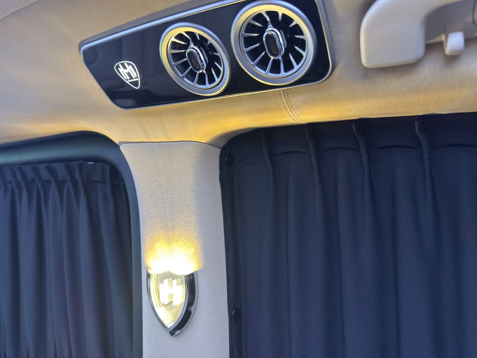 MERCEDES-BENZ MERCEDES-BENZ V 300 d Extra-Lang 4matic Exclusive FALCON AVERS V.I.P-image-49