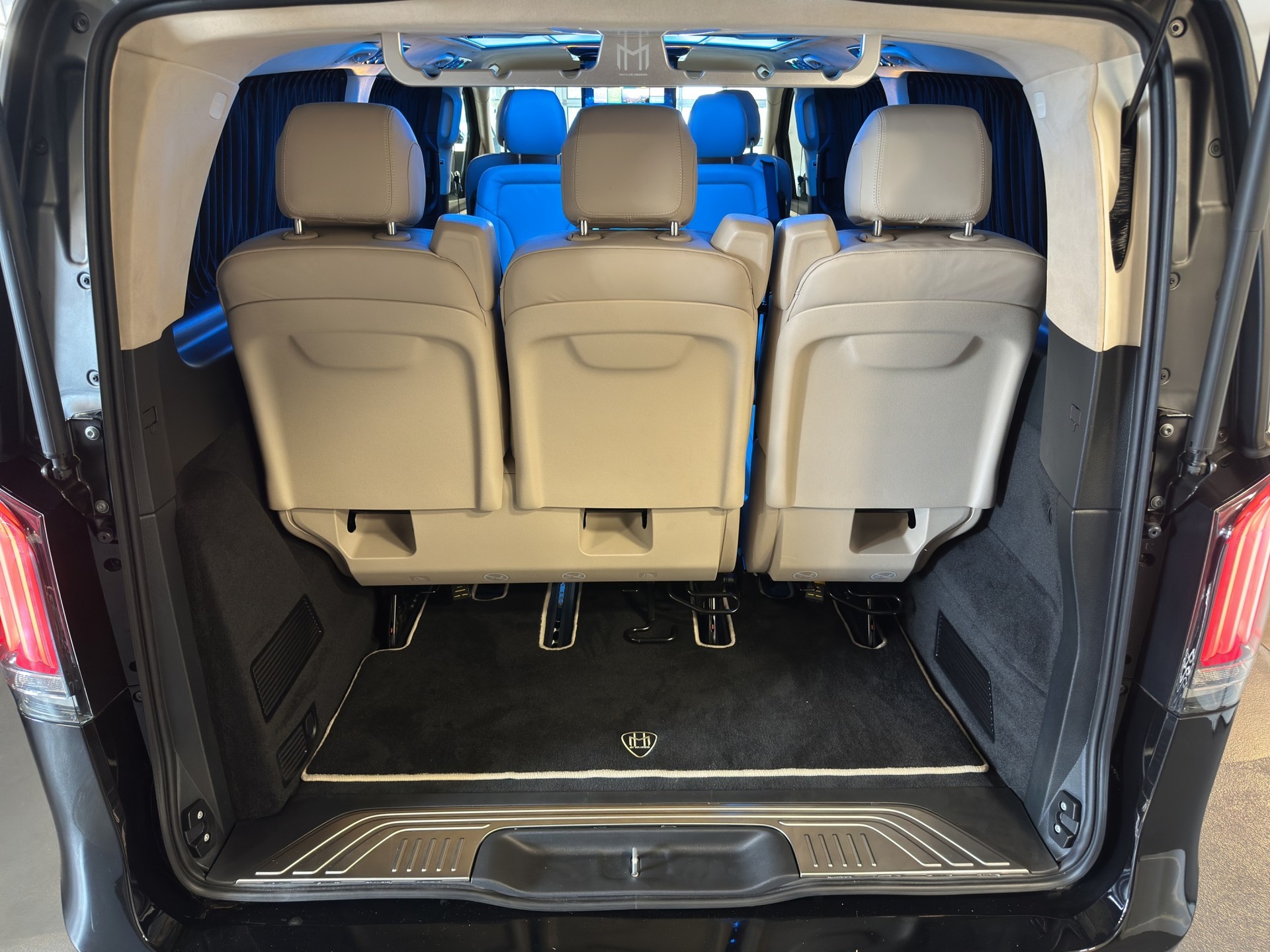 MERCEDES-BENZ MERCEDES-BENZ V 300 d Extra-Lang 4matic Exclusive FALCON AVERS V.I.P-image-52