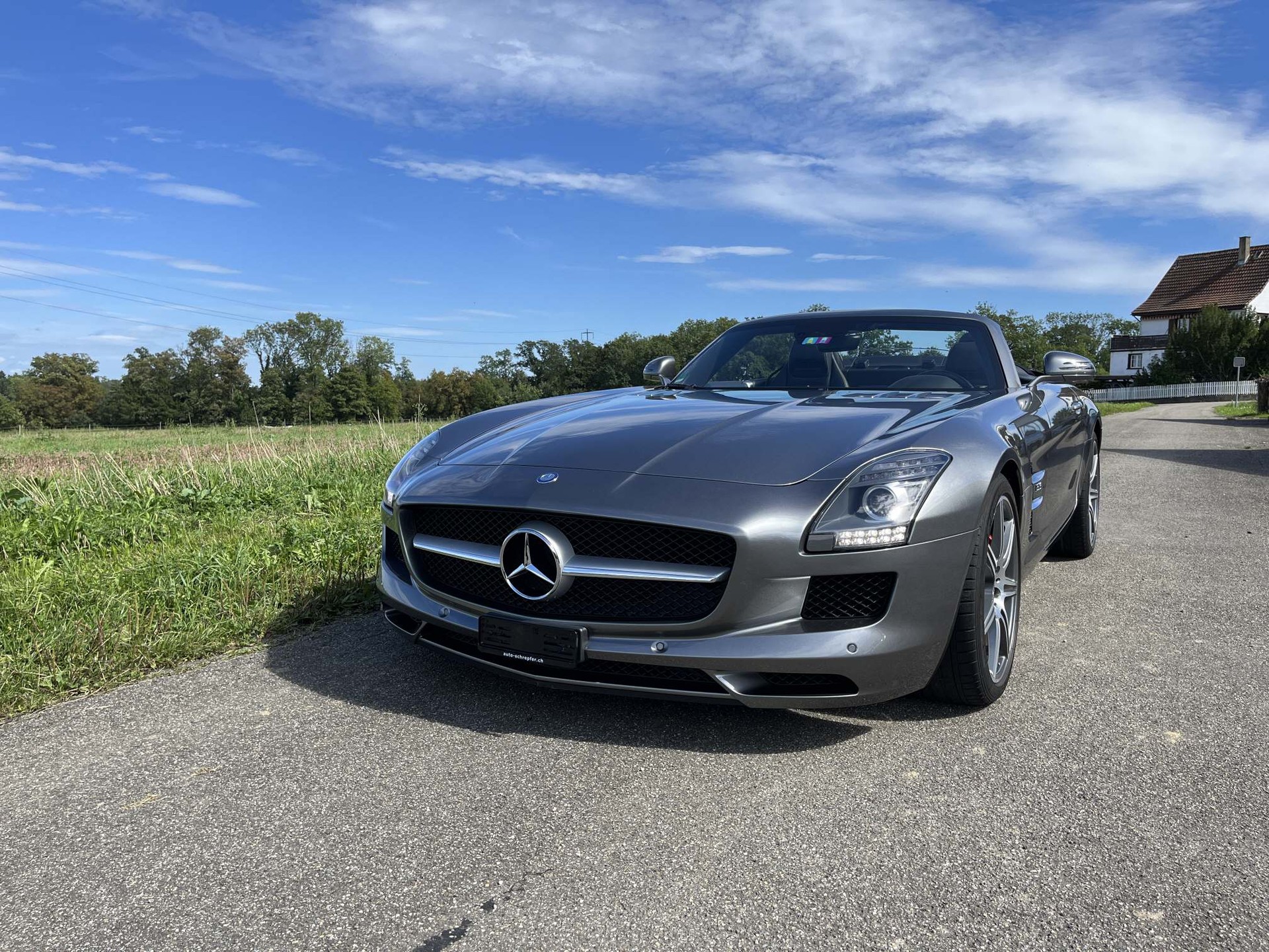 MERCEDES-BENZ SLS AMG Roadster