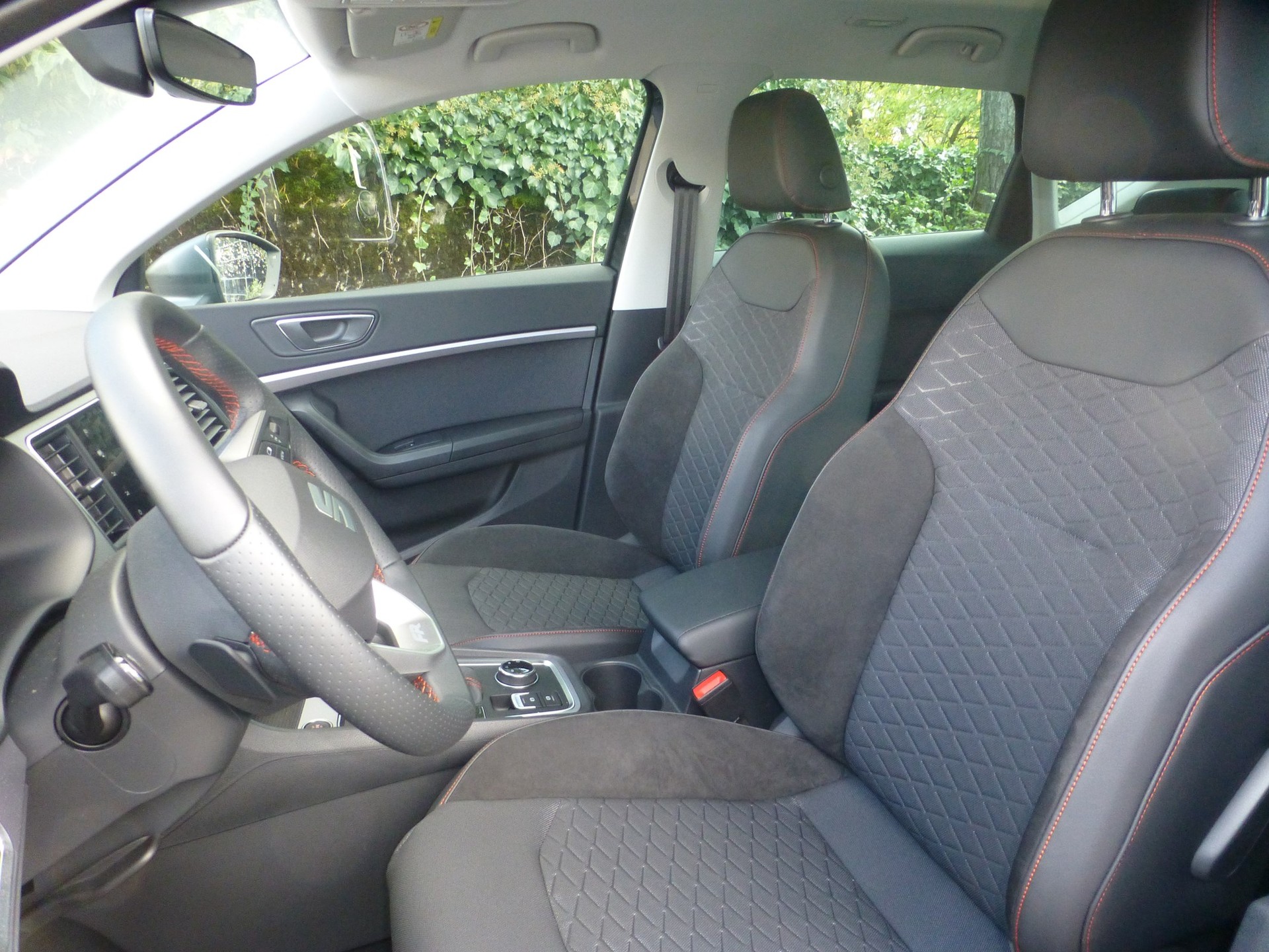 SEAT Ateca 1.5 TSI EVO DSG FR-image-4
