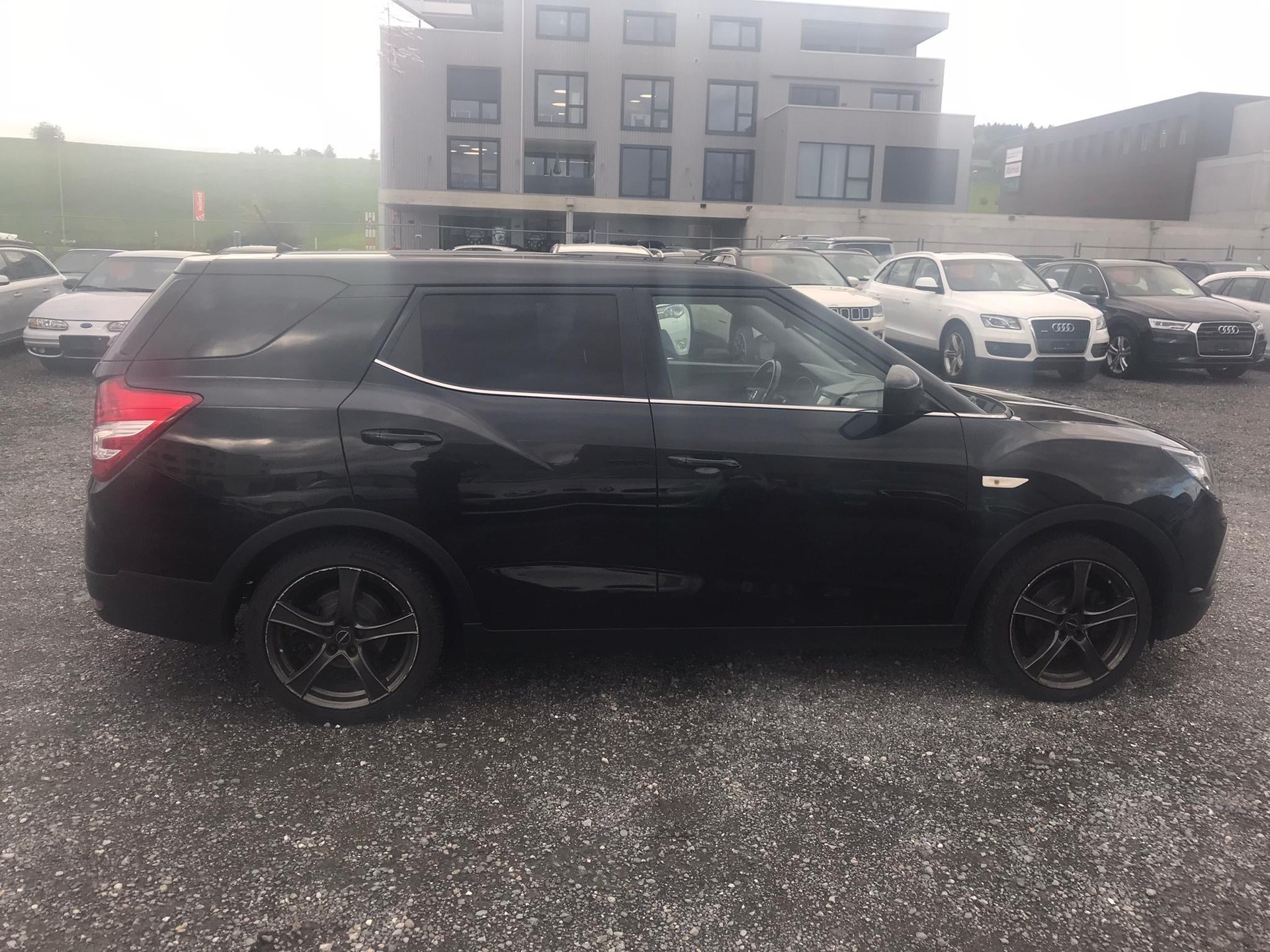 KGM-SsangYong XLV 1.6 e-XGi Crystal 2WD-image-6