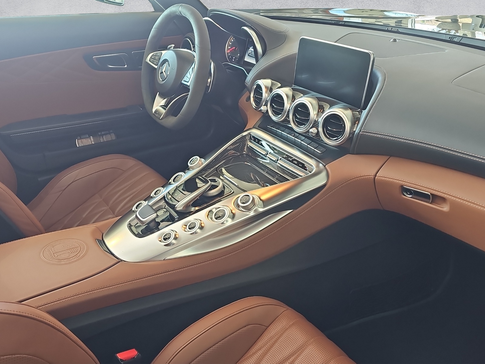 MERCEDES-BENZ AMG GT C Roadster Speedshift DCT-image-8