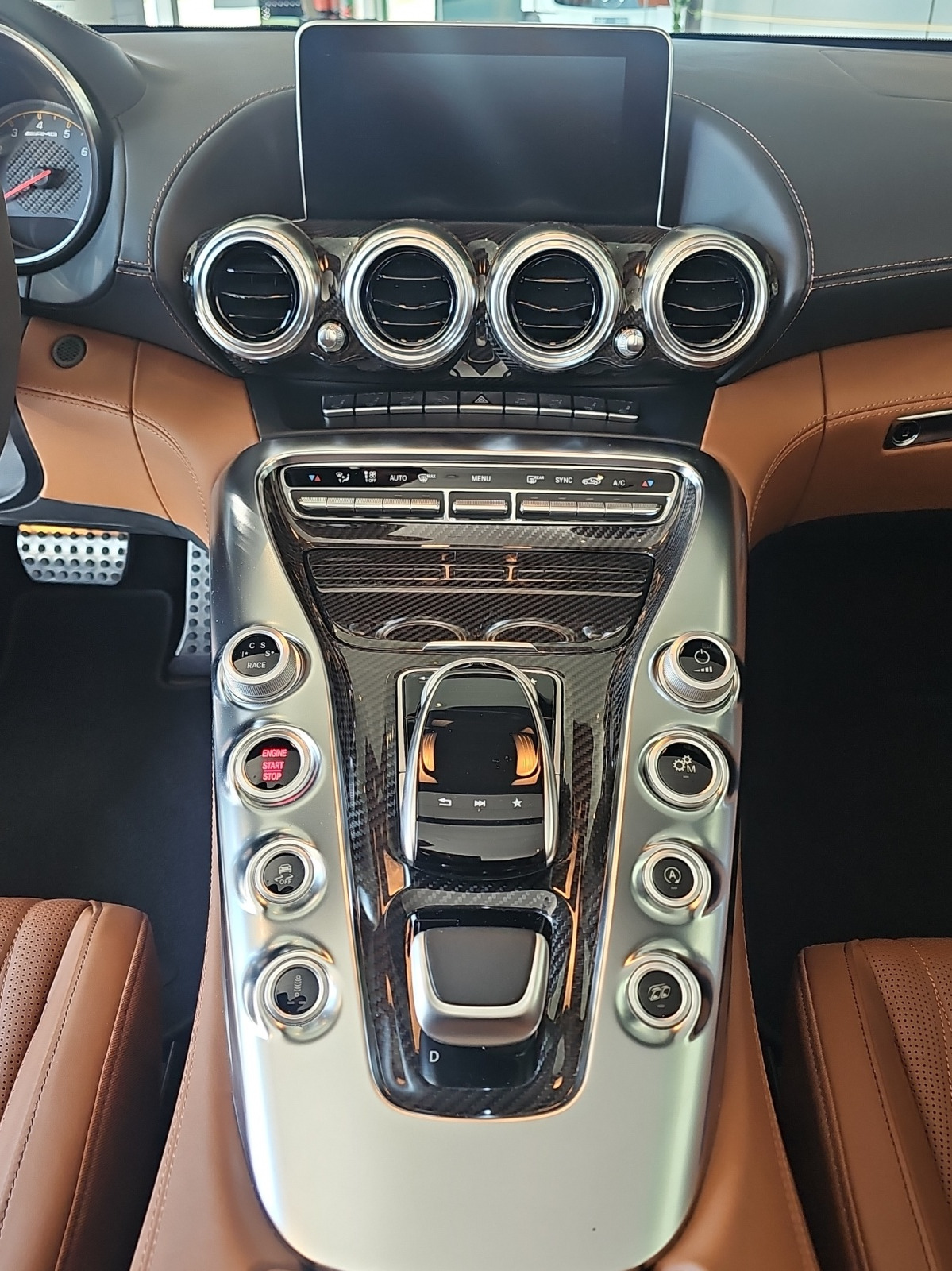 MERCEDES-BENZ AMG GT C Roadster Speedshift DCT-image-10