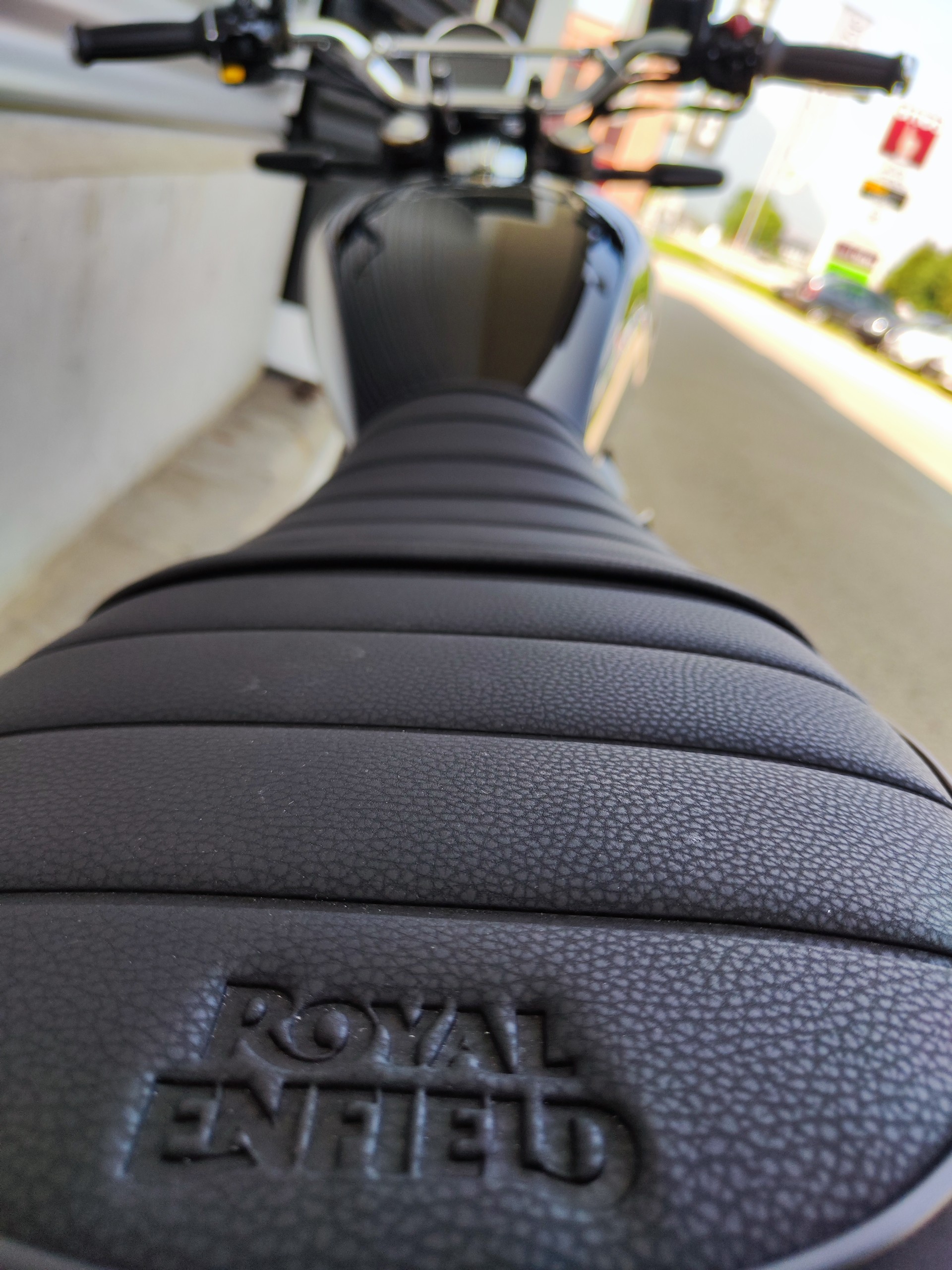 ROYAL ENFIELD Bear 650-image-5