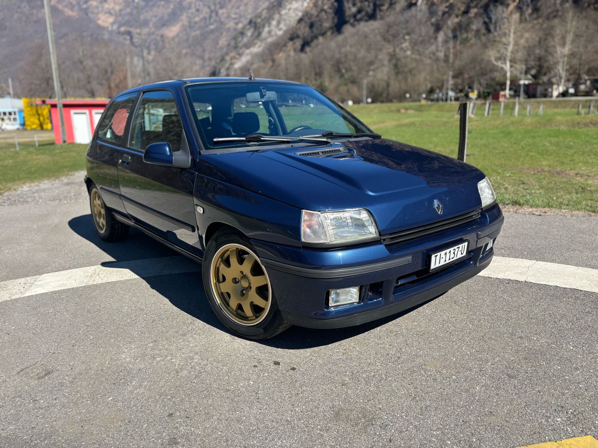 RENAULT Clio 2.0 16V Williams-image-12