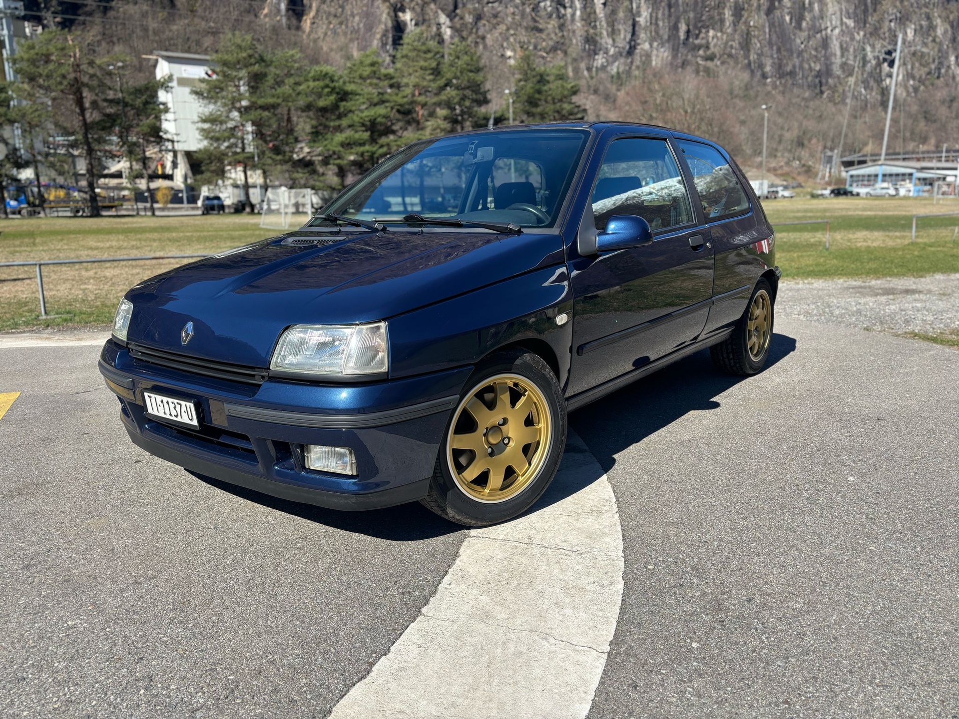 RENAULT Clio 2.0 16V Williams