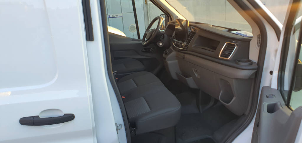 FORD Transit Van 350 L2H3 2.0 EcoBlue 165 Trend-image-7