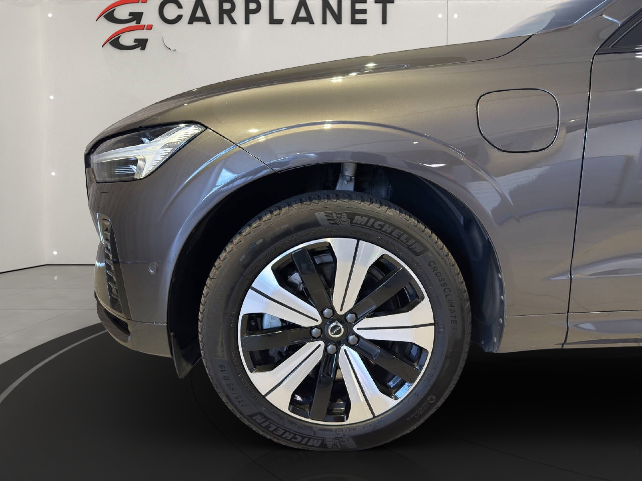 VOLVO XC60 2.0 T6 TE Plus Dark eAWD-image-14