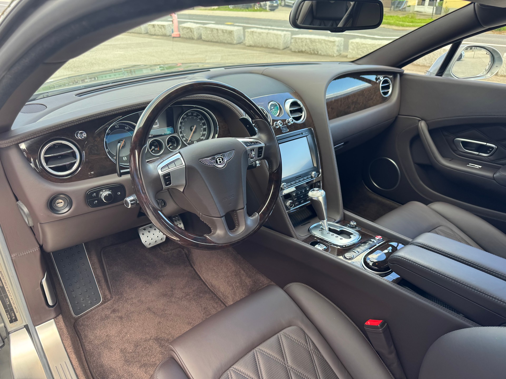BENTLEY Continental GT Speed 6.0 W12-image-11