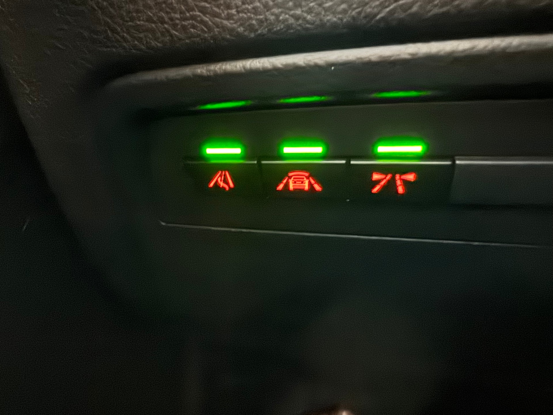 BMW 320d xDrive Edition Sport Line Steptronic-image-13