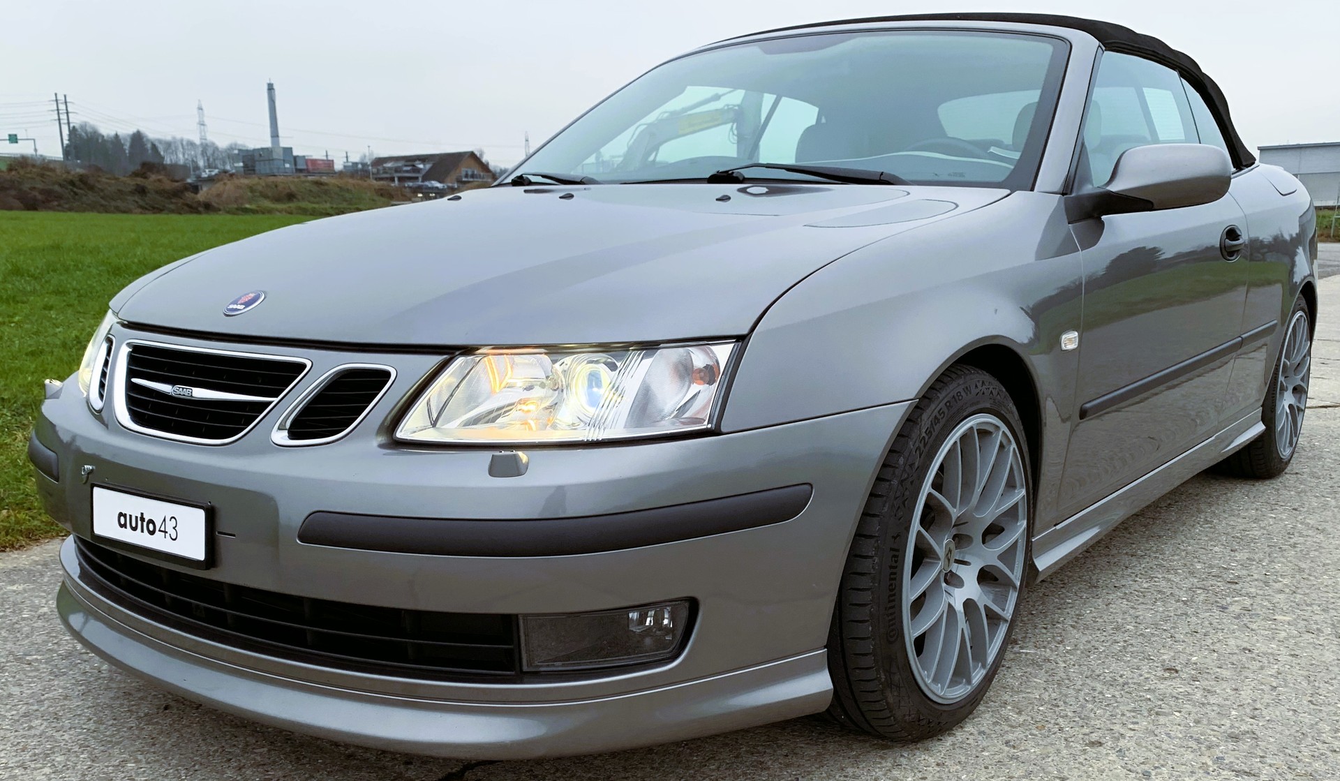 SAAB 9-3 2.0T Aero Cabrio-image-12