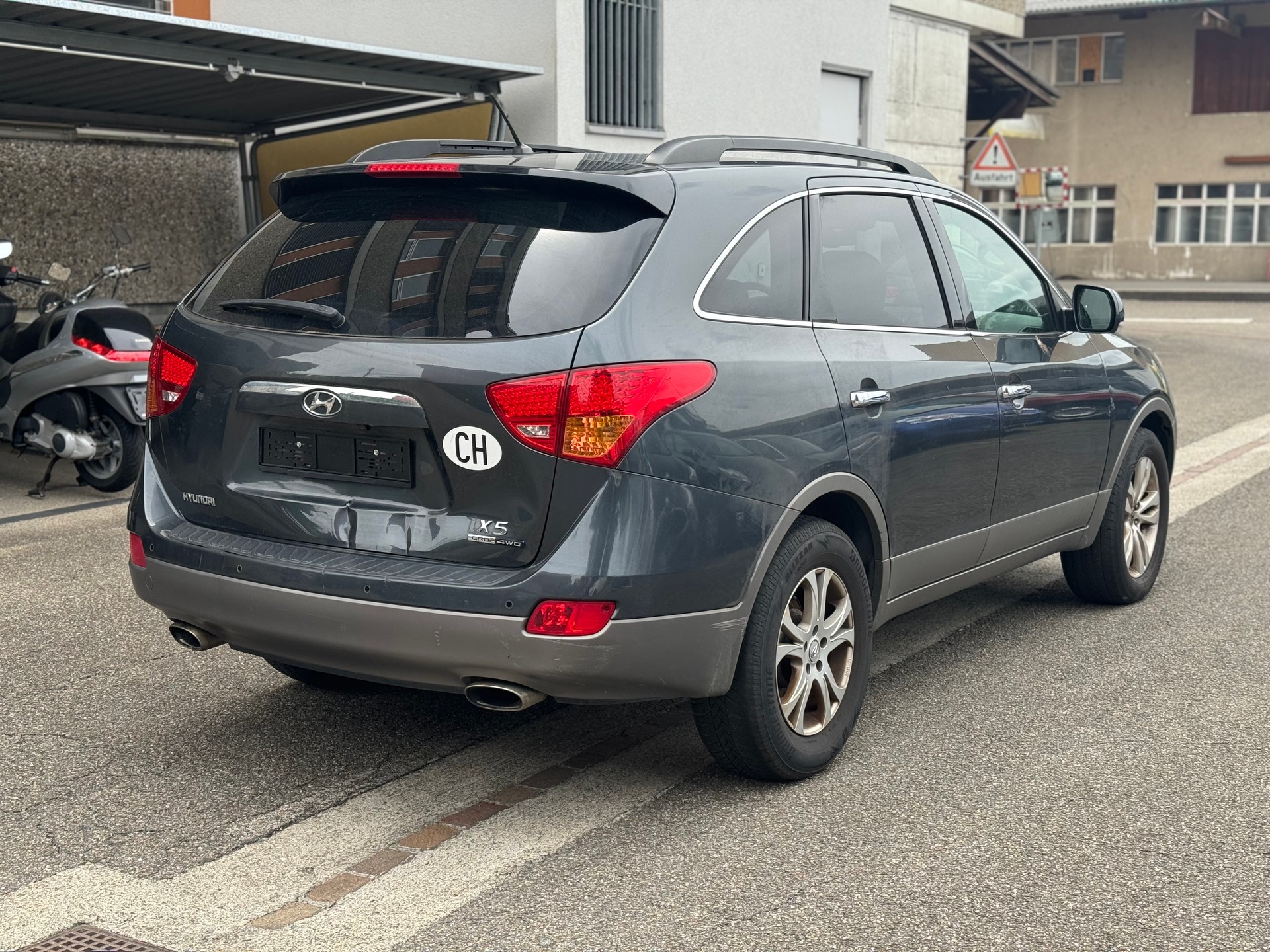HYUNDAI iX 55 3.0 CRDI V6 4WD Automatic-image-2