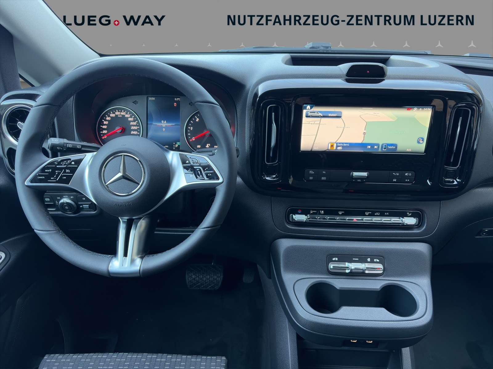 MERCEDES-BENZ Vito 116 CDI Lang Tourer FAMILY 9G-Tronic 4M Select-image-14