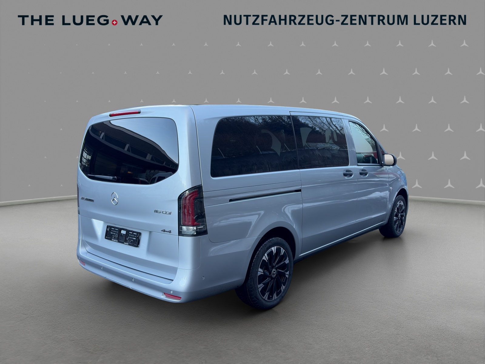 MERCEDES-BENZ Vito 116 CDI Lang Tourer FAMILY 9G-Tronic 4M Select-image-4