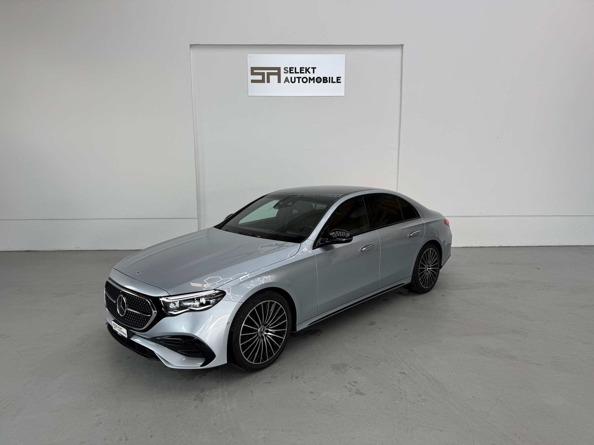 MERCEDES-BENZ E 220 d 4Matic 9G-Tronic