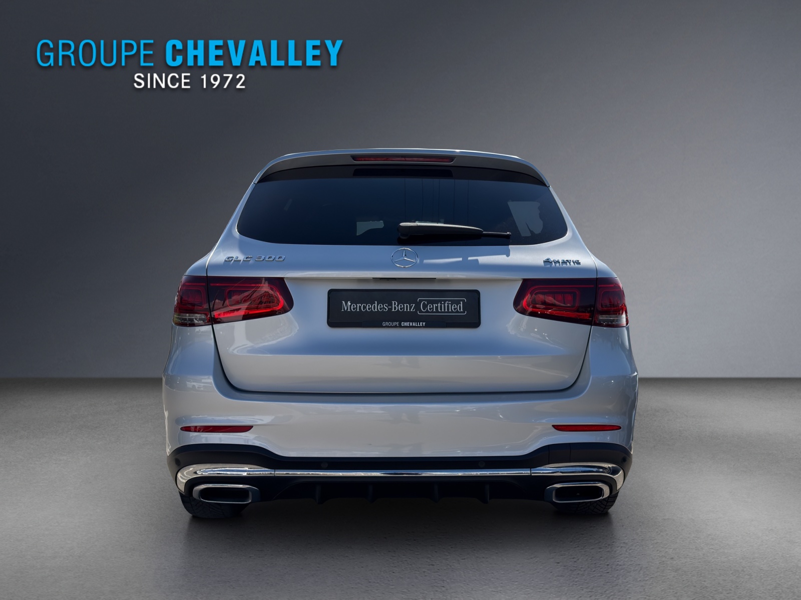MERCEDES-BENZ GLC 300 AMG Line 4Matic 9G-Tronic-image-4
