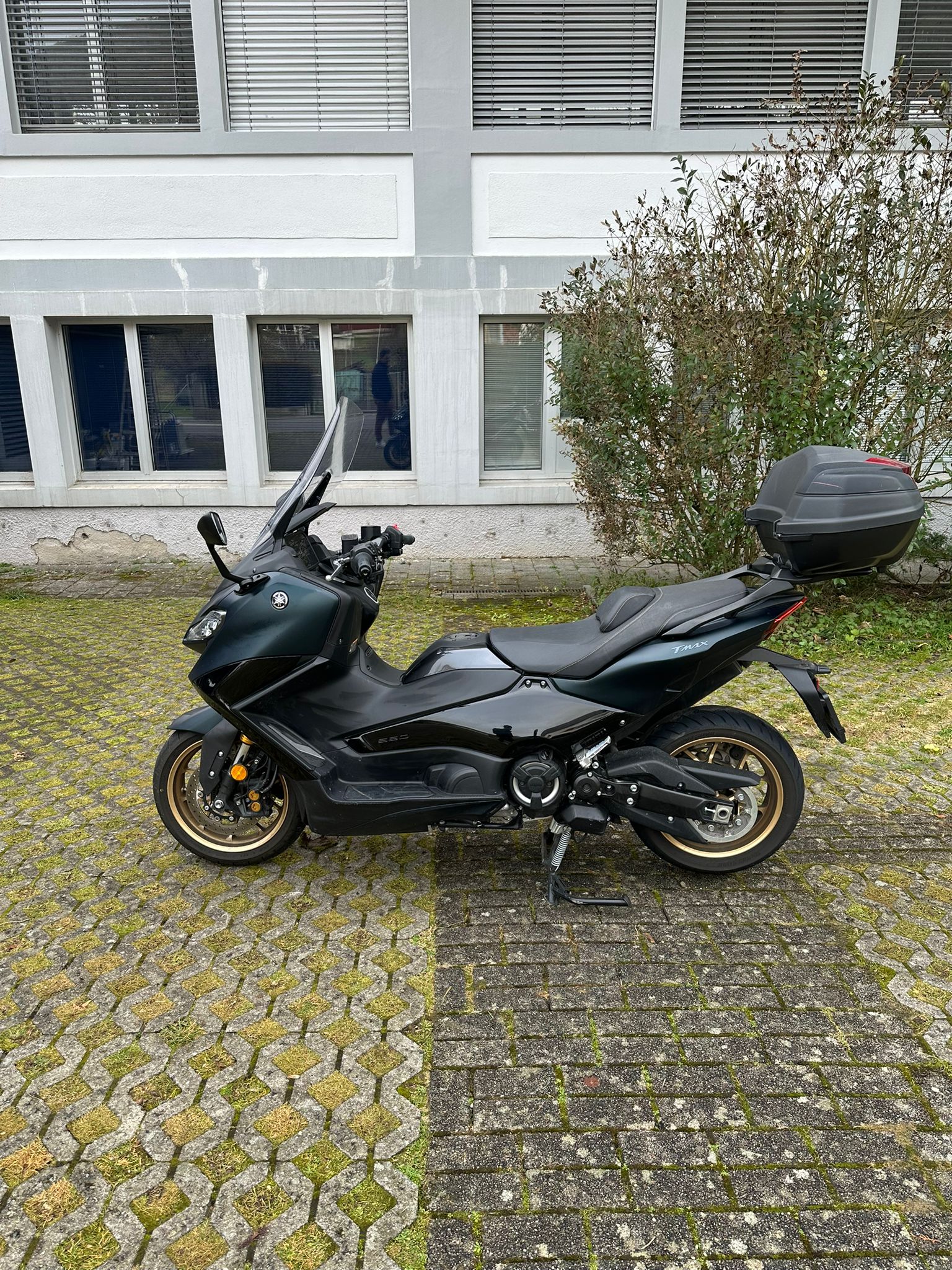 YAMAHA T-MAX Tech-Max XP 560-image-2