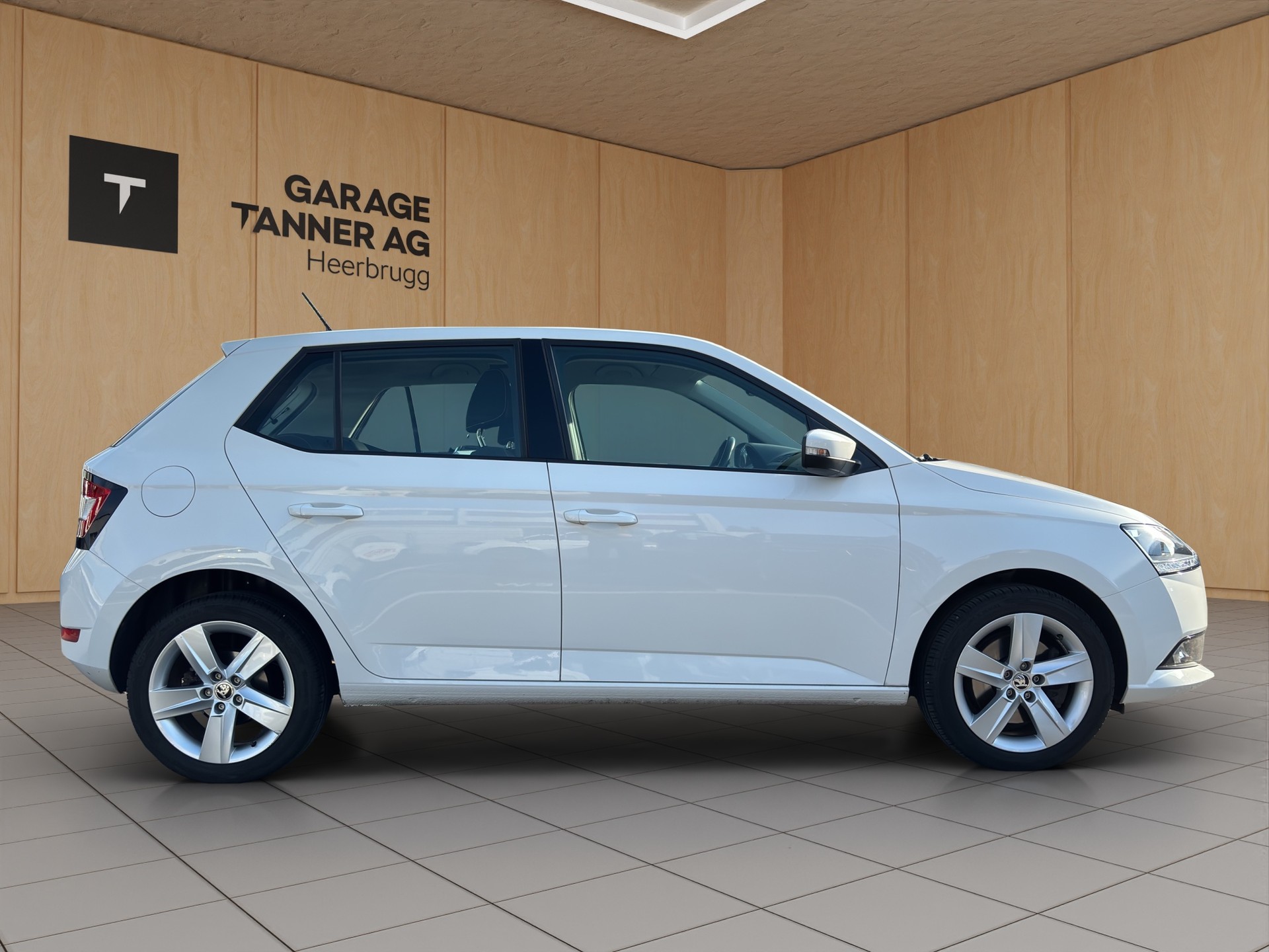 SKODA Fabia 1.0 TSI Ambition DSG-showroom-element-3
