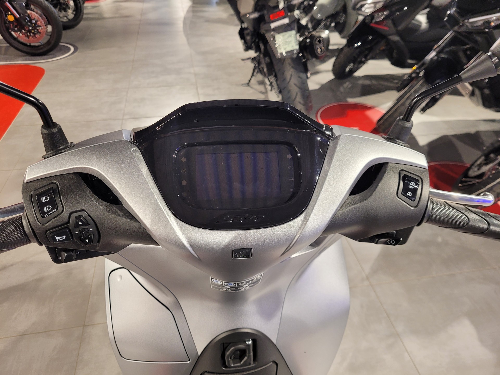 HONDA SH 125 +-image-5
