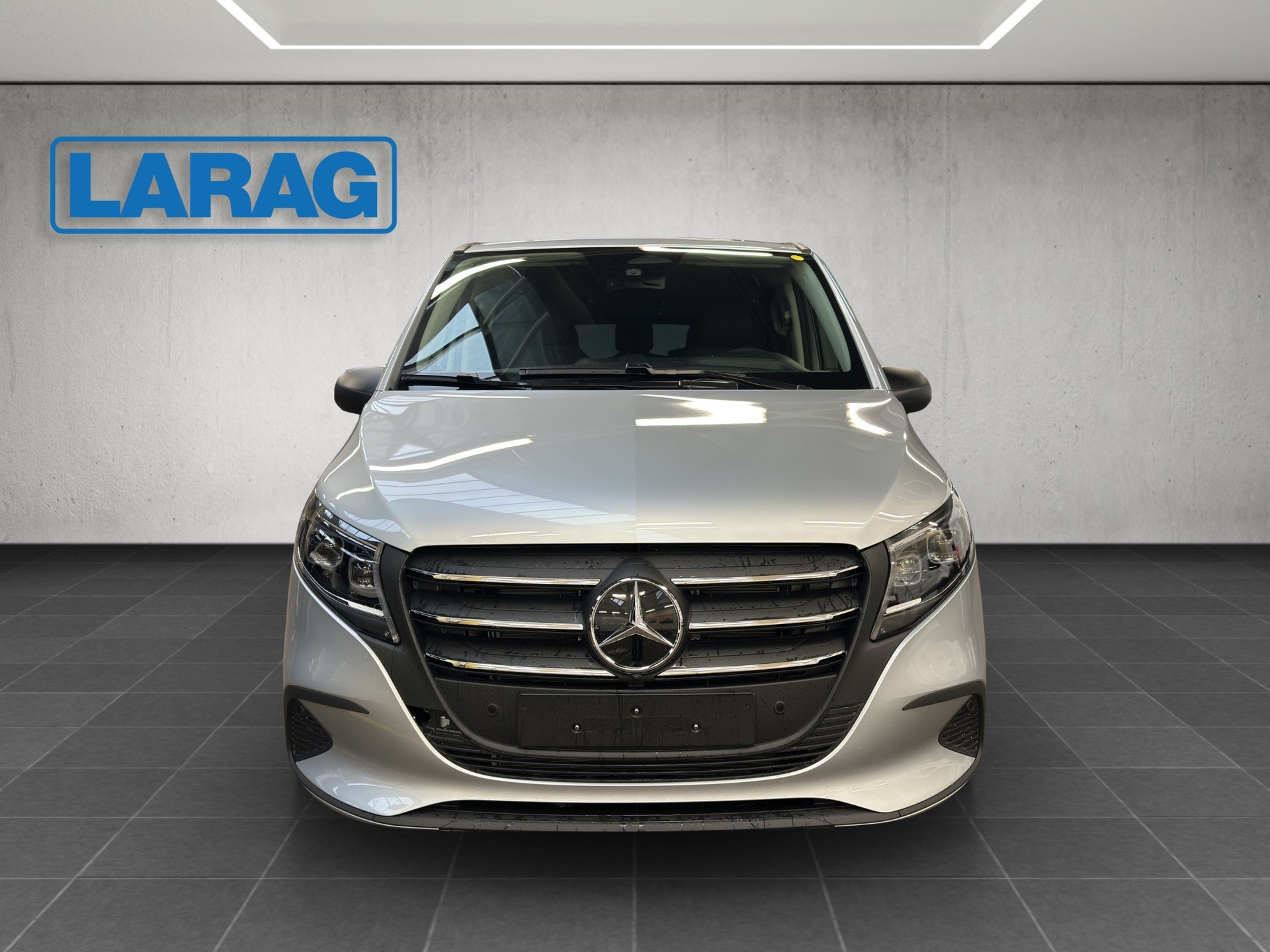 MERCEDES-BENZ Vito 116 CDI Lang Tourer 9G-Tronic 4M Select-image-1