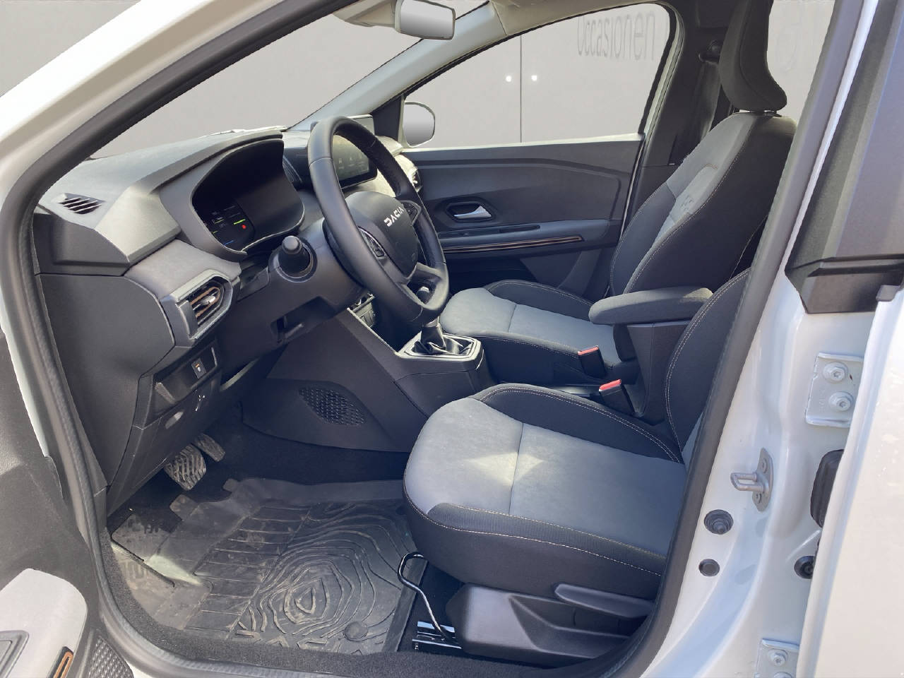 DACIA Jogger 1.6 Hybrid Extreme 7P-image-6