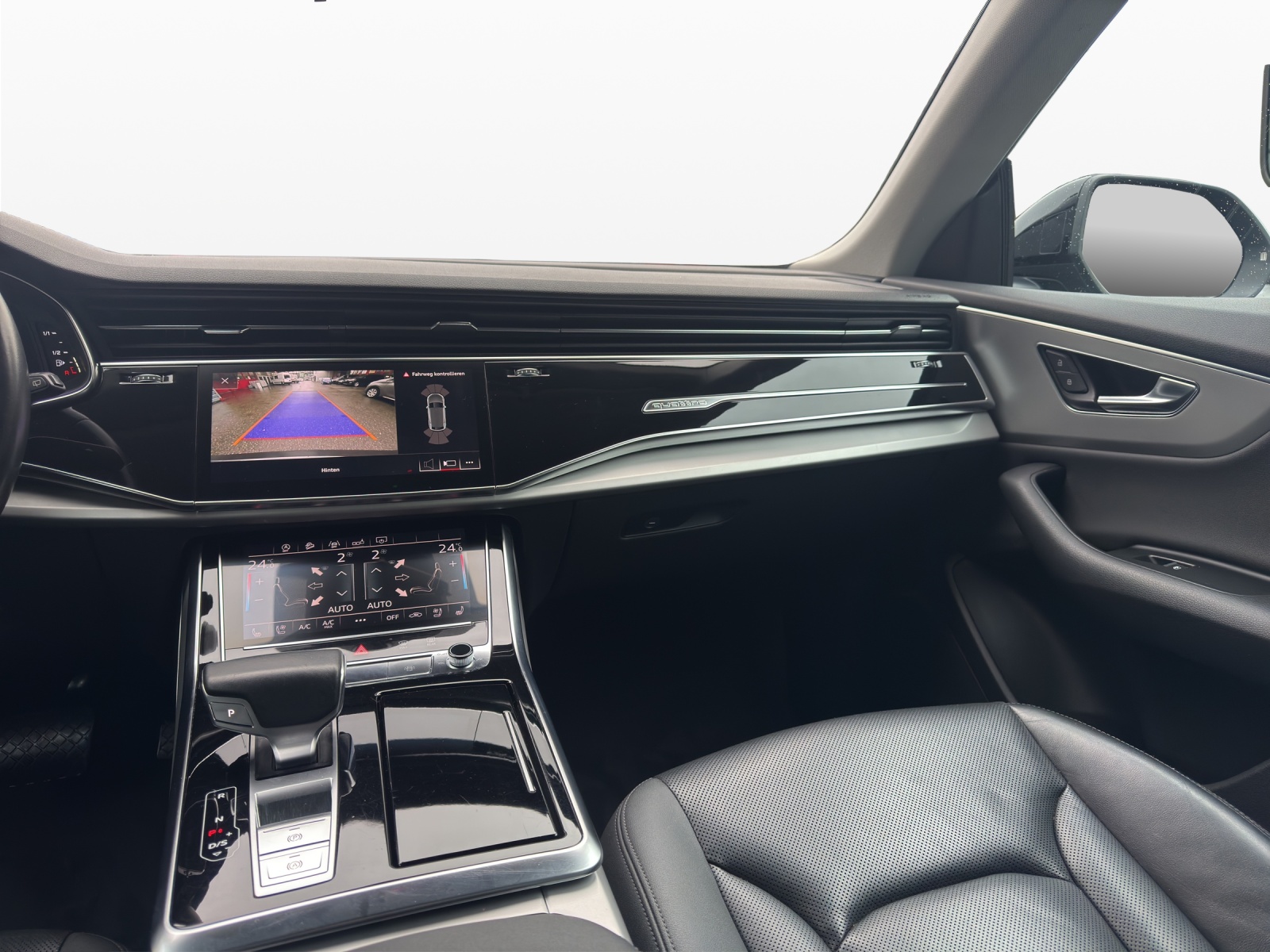 AUDI Q8 50 TDI quattro tiptronic-image-11