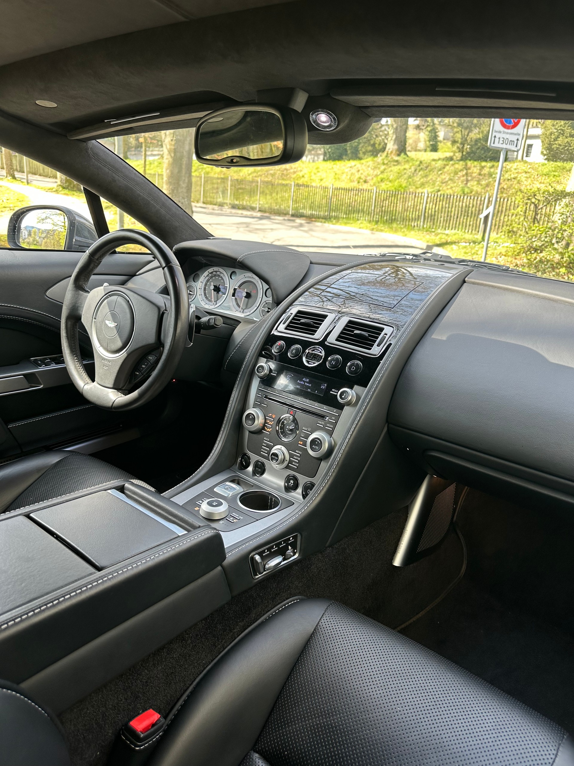 ASTON MARTIN Rapide 5.9 V12 Touchtronic 2-image-8