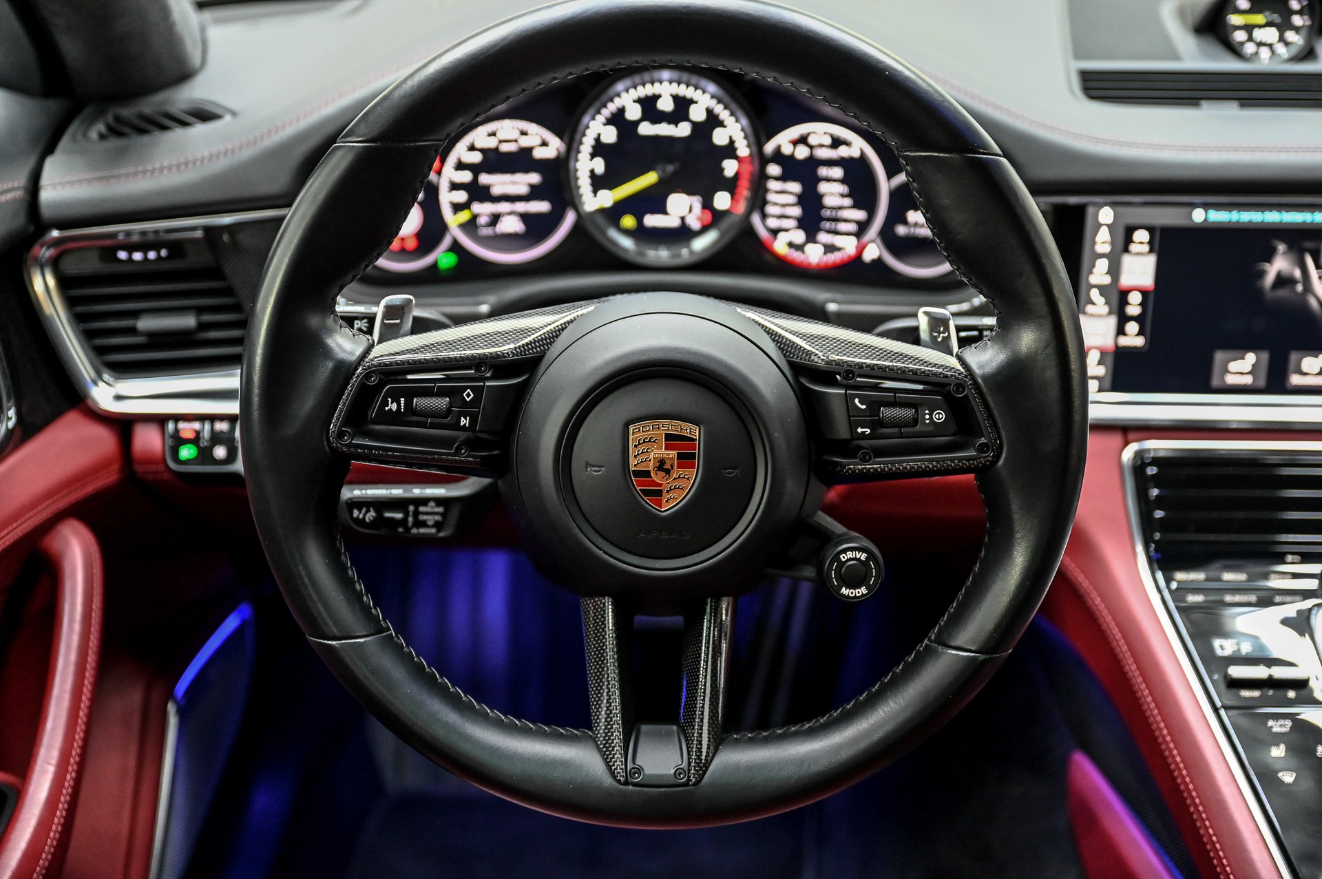 PORSCHE Panamera Turbo S E-Hybrid-image-18