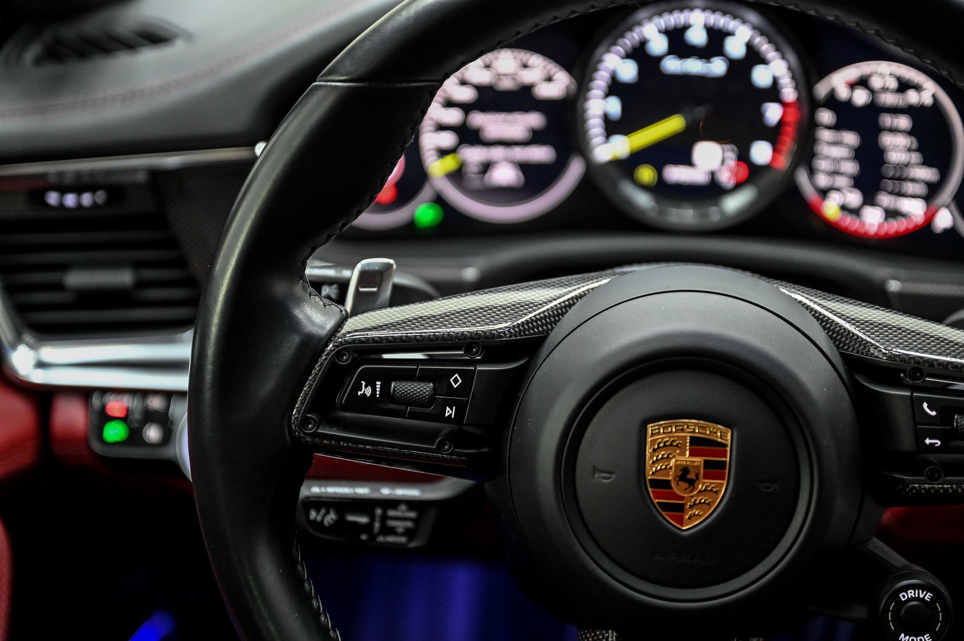 PORSCHE Panamera Turbo S E-Hybrid-image-22
