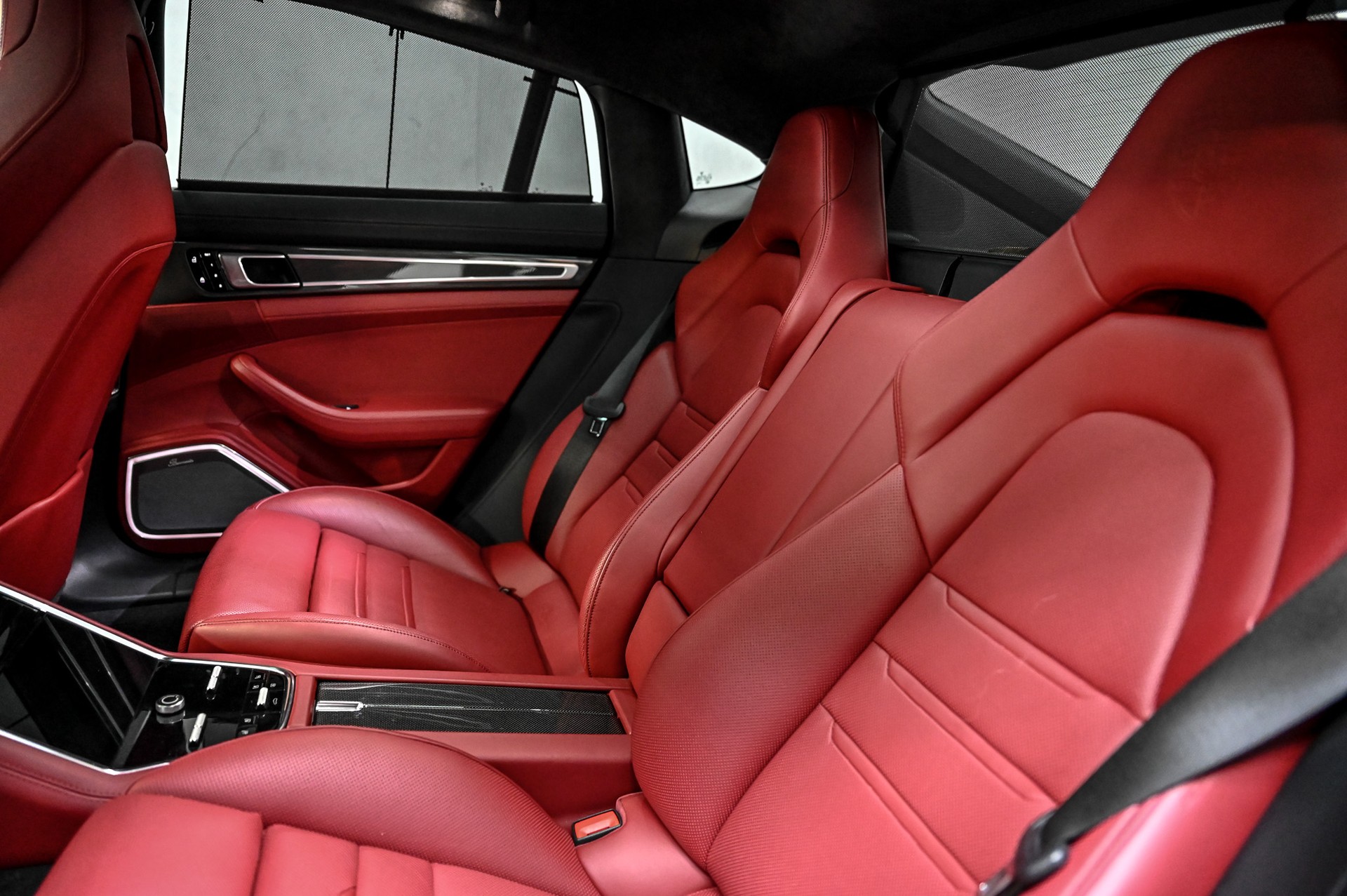 PORSCHE Panamera Turbo S E-Hybrid-image-29