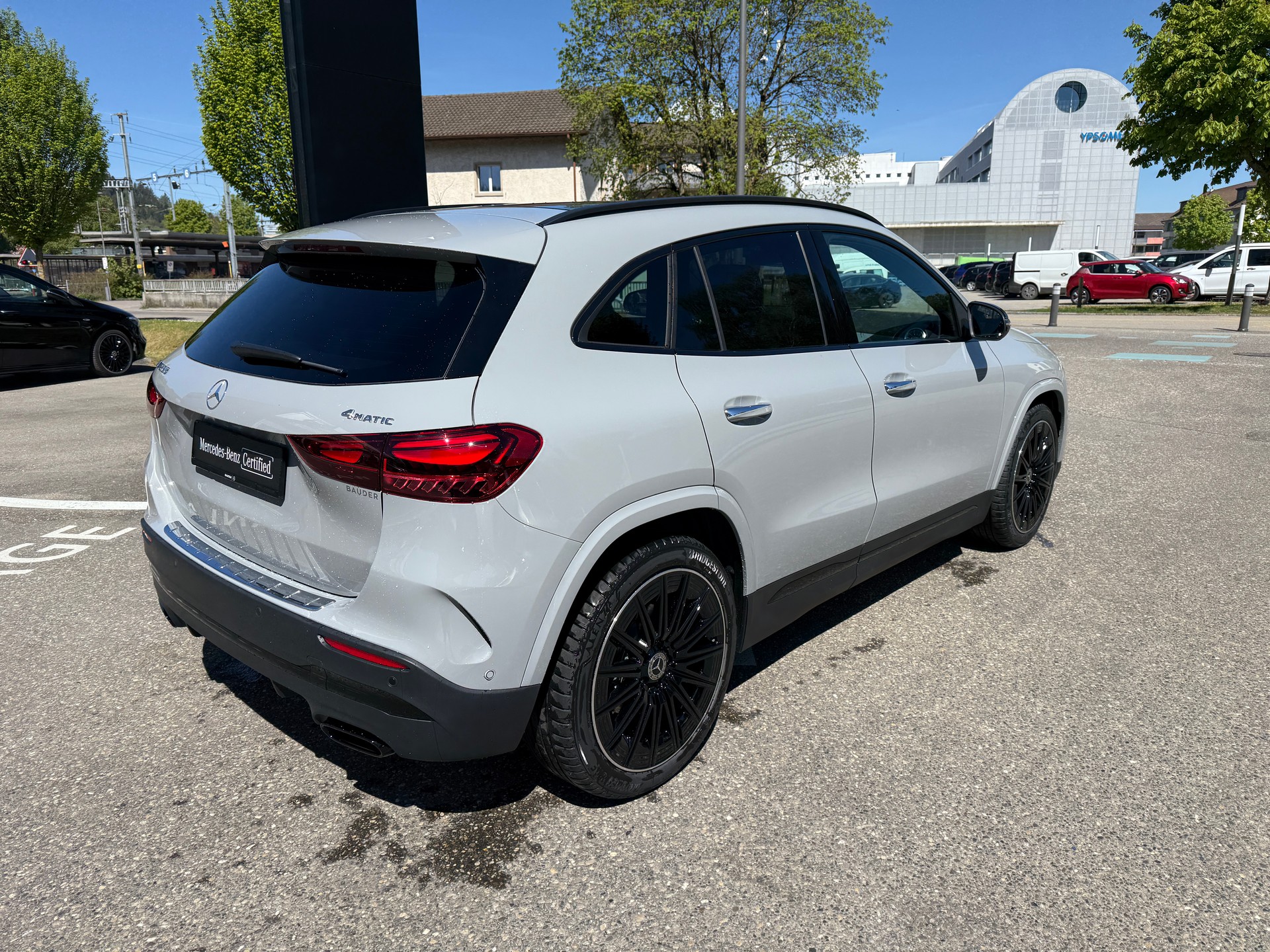 MERCEDES-BENZ GLA 250 4Matic 8G-DCT-image-8