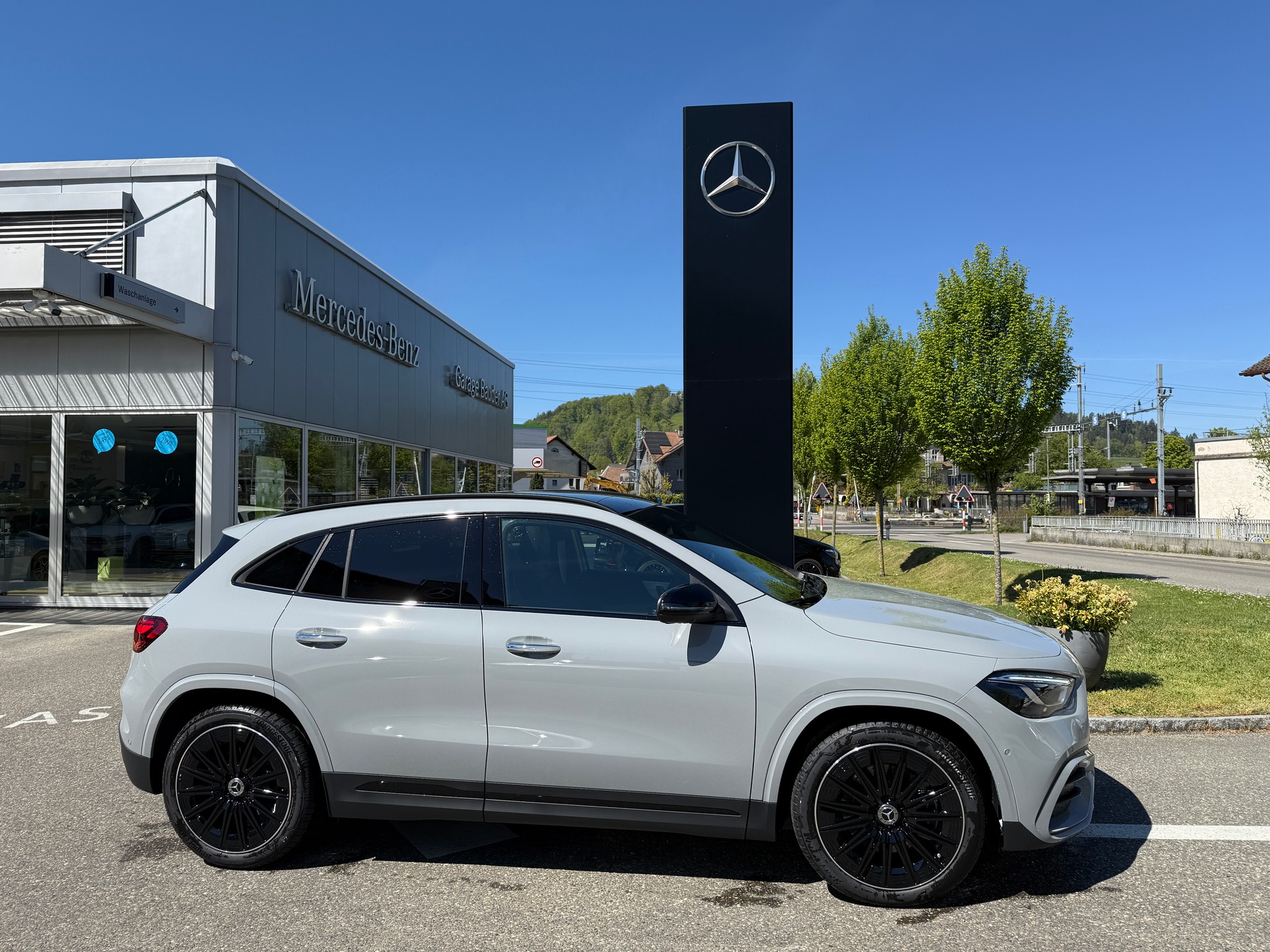 MERCEDES-BENZ GLA 250 4Matic 8G-DCT-image-9