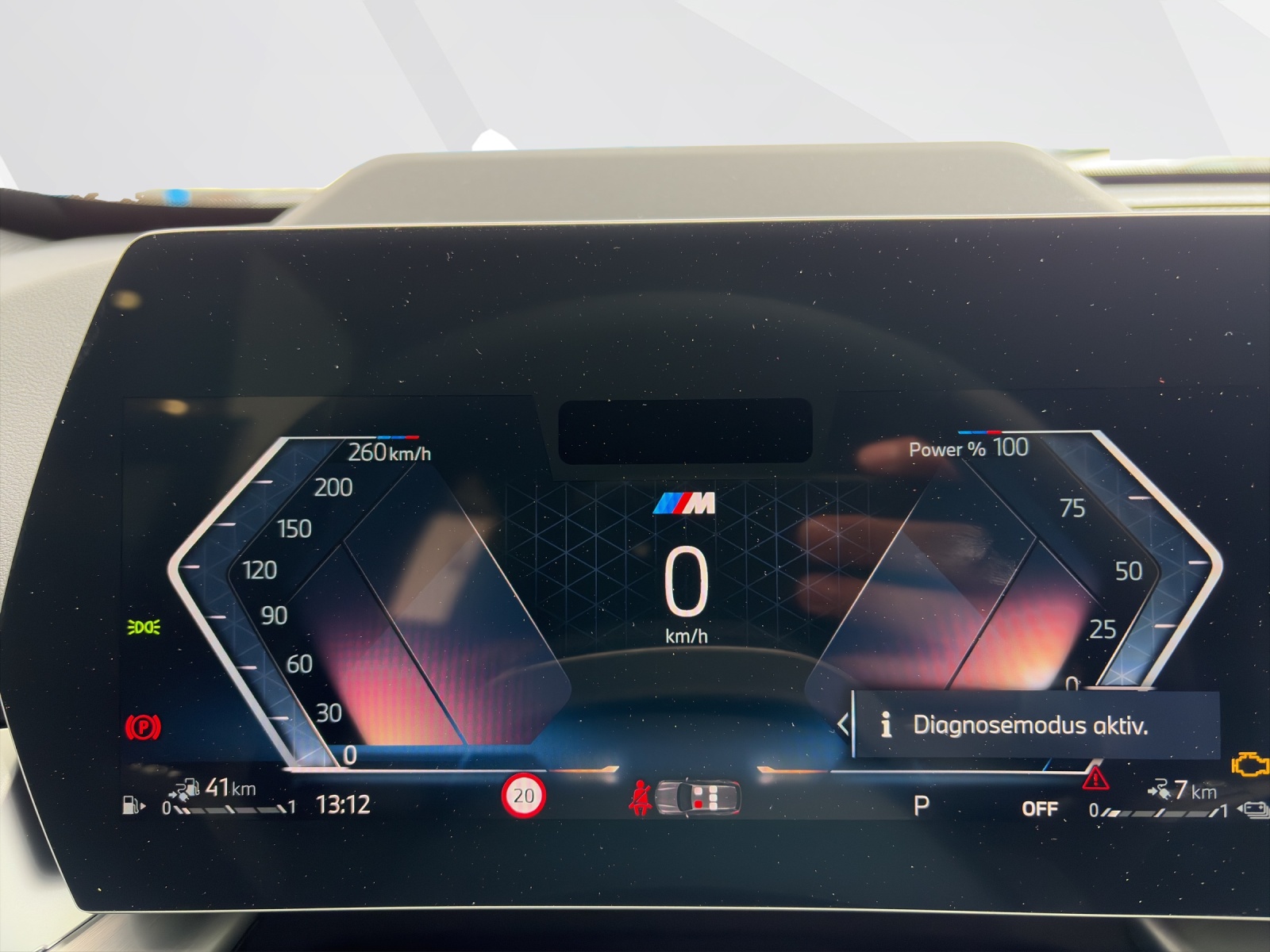 BMW X1 30e xDrive-image-12