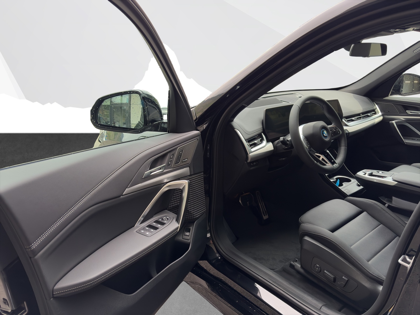 BMW X1 30e xDrive-image-8