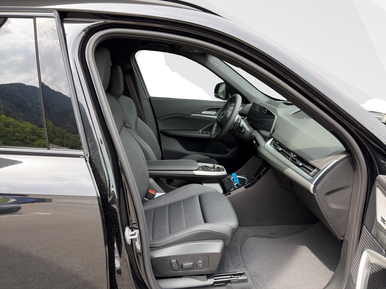 BMW X1 30e xDrive-image-15