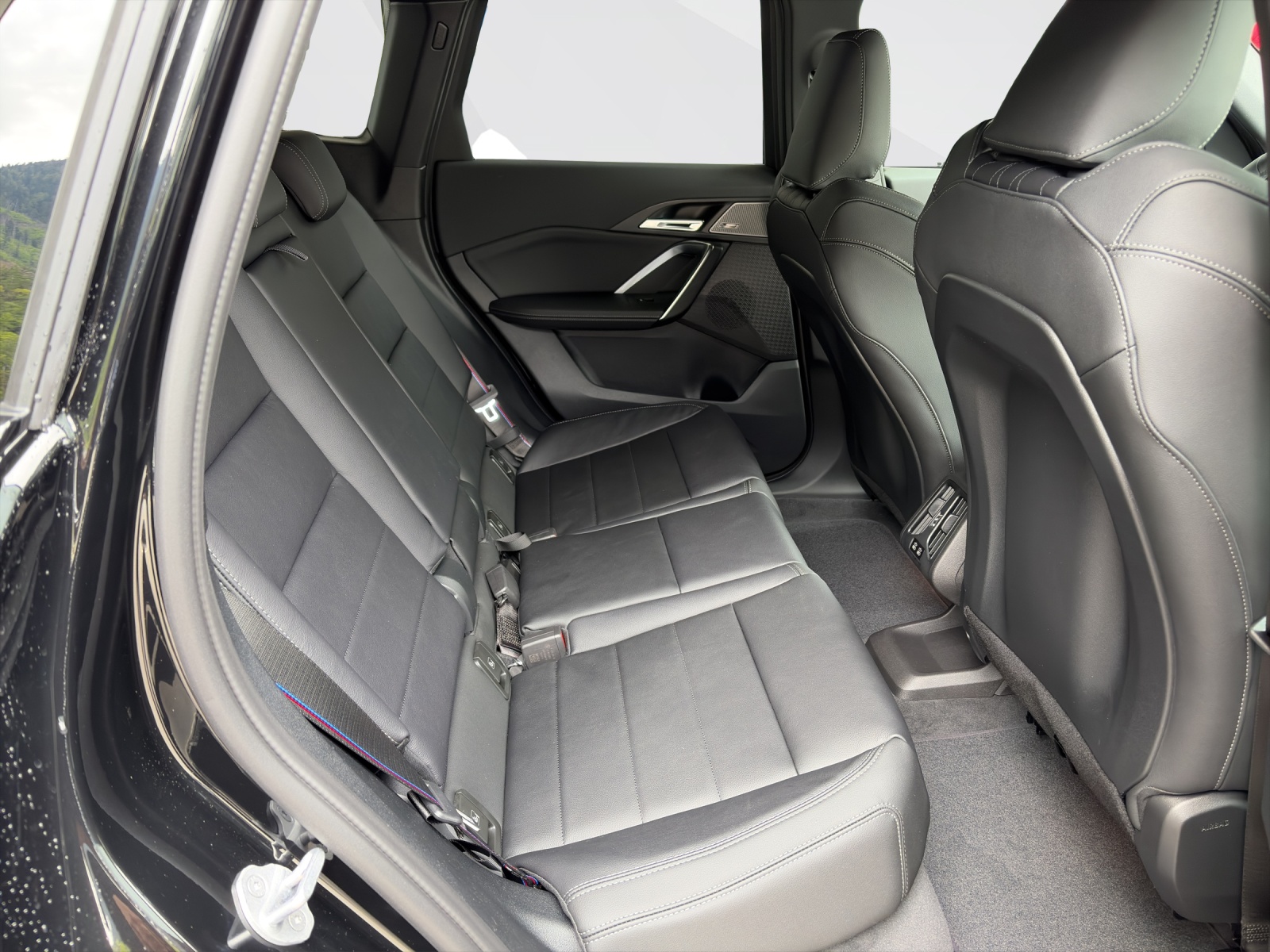 BMW X1 30e xDrive-image-19