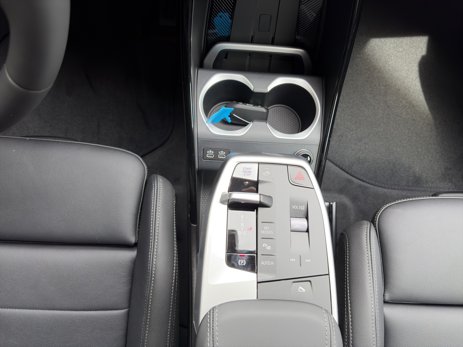 BMW X1 30e xDrive-image-14