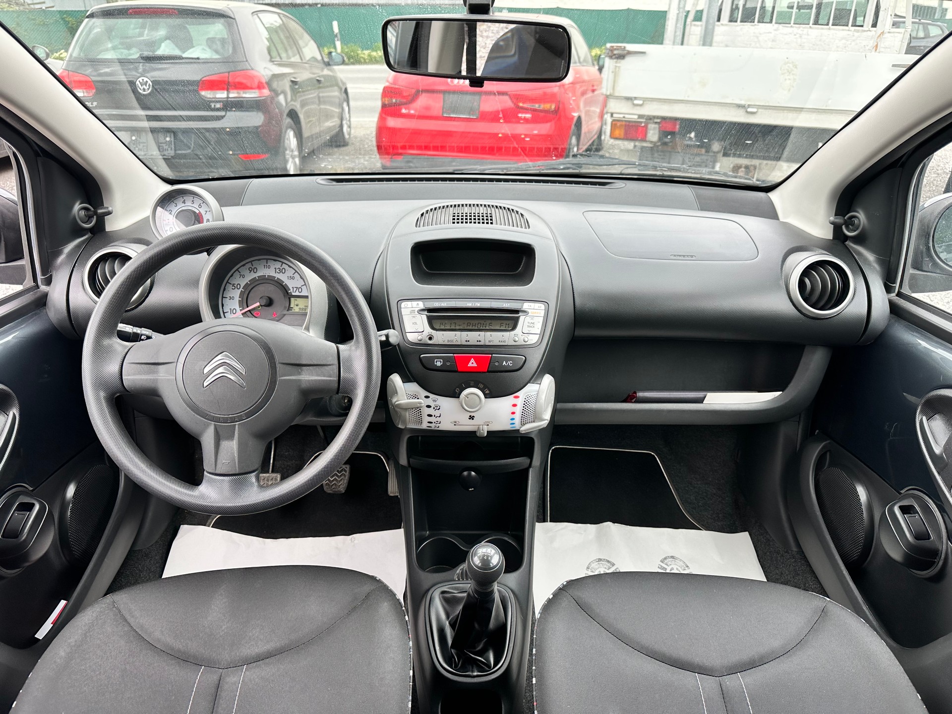 CITROEN C1 1.0i Séduction-image-10