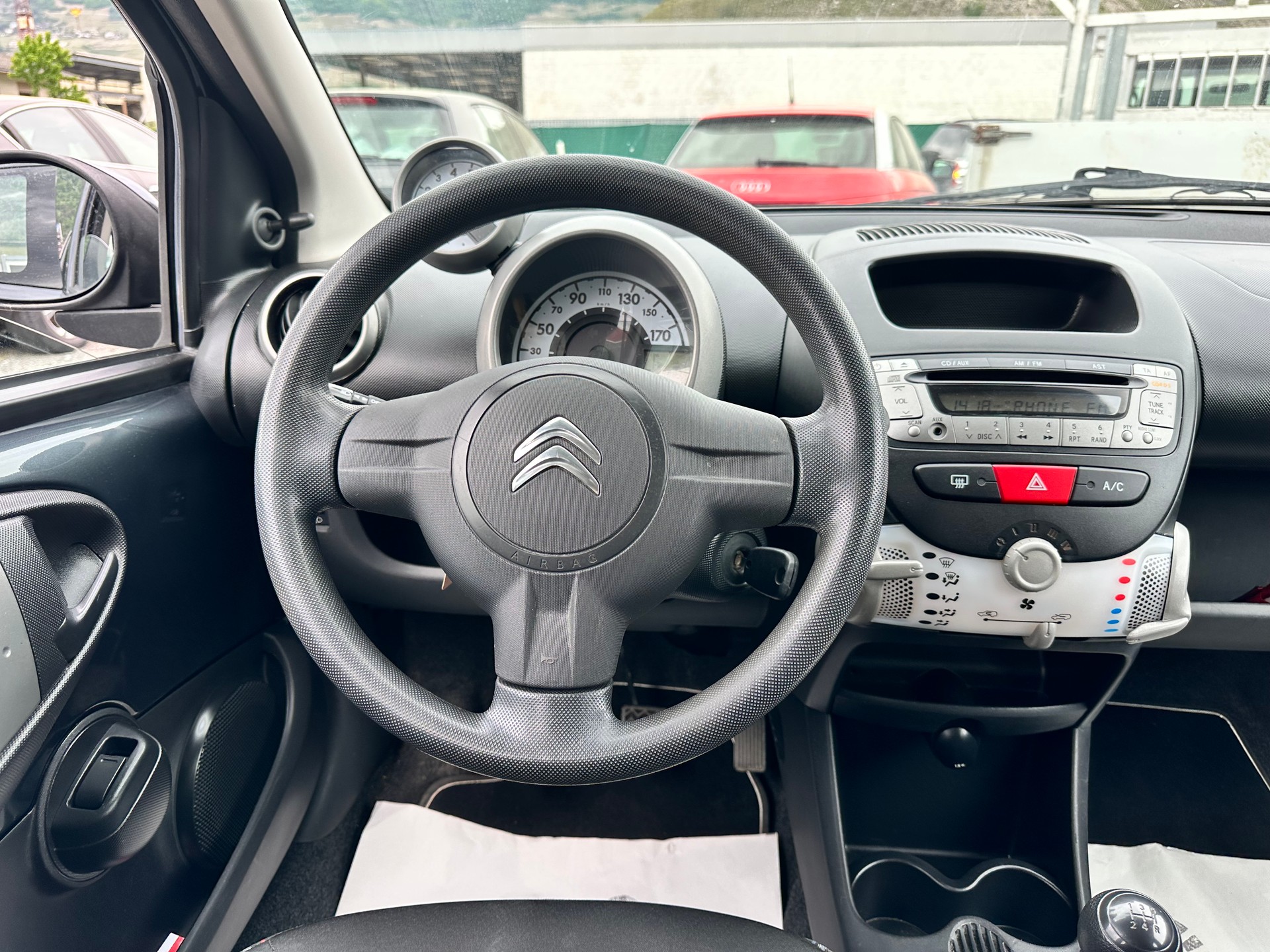 CITROEN C1 1.0i Séduction-image-13