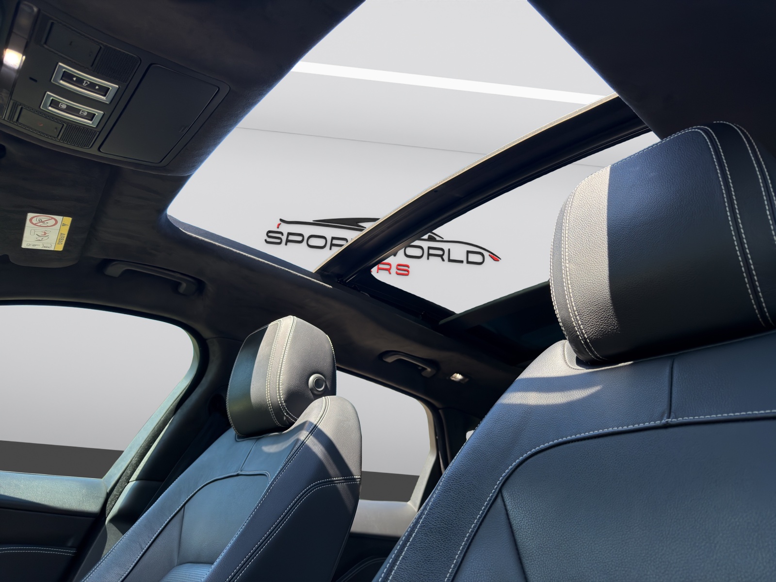 JAGUAR F-Pace 30t 2.0 Prestige AWD Automatik-image-14