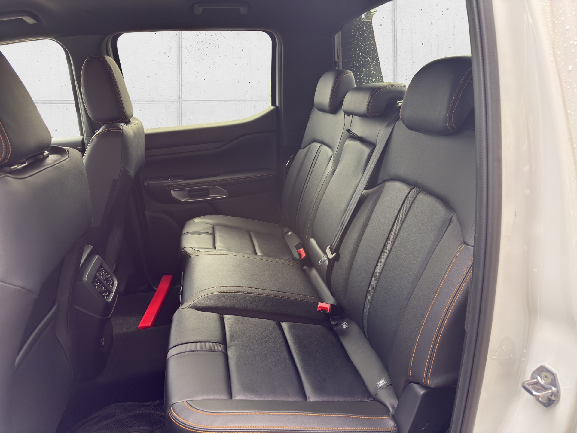 FORD Ranger DKab.Pick-up 2.3 EcoBoost 4x4 Wildtrak PHEV-image-11