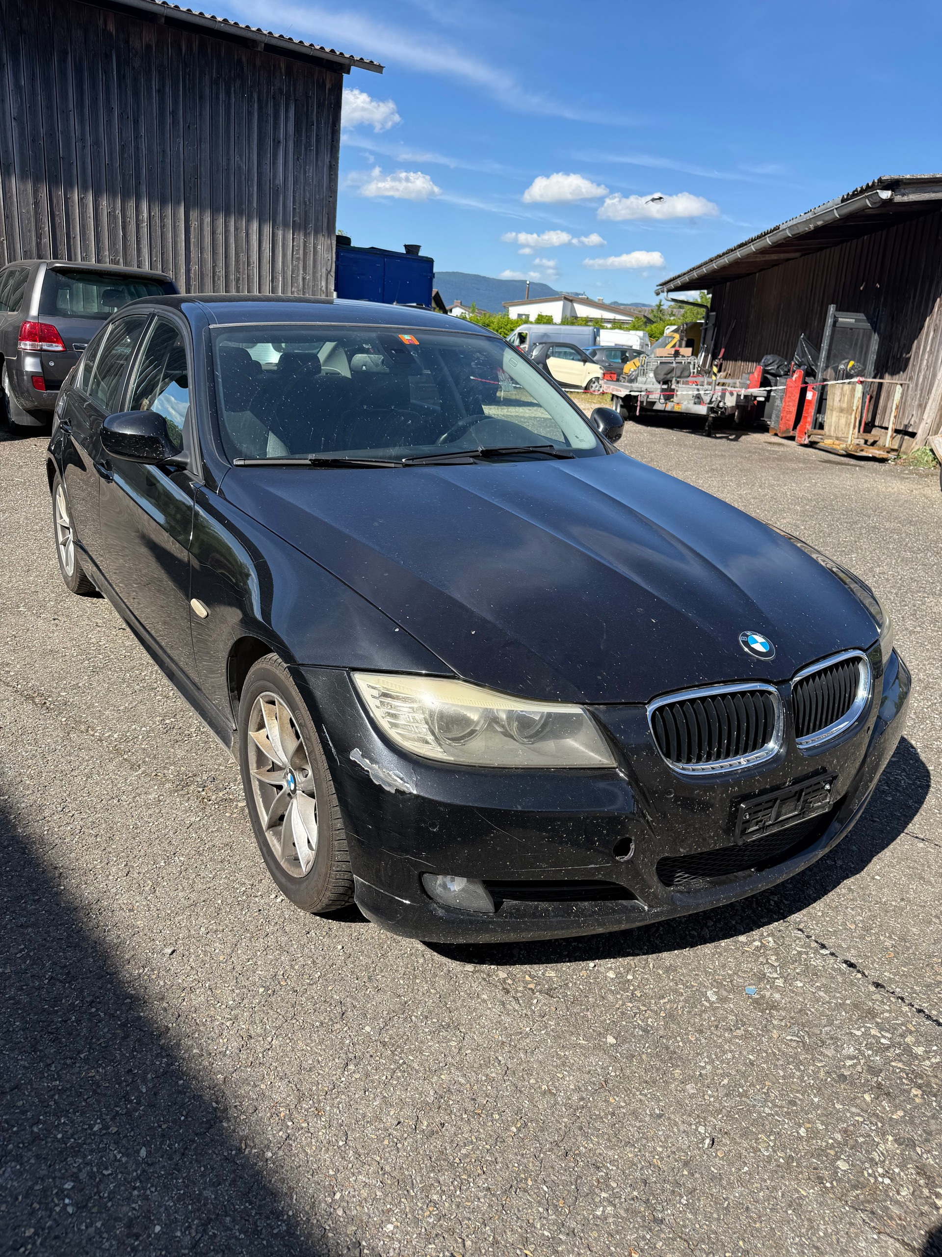 BMW 320d Dynamic Edition Steptronic-image-1