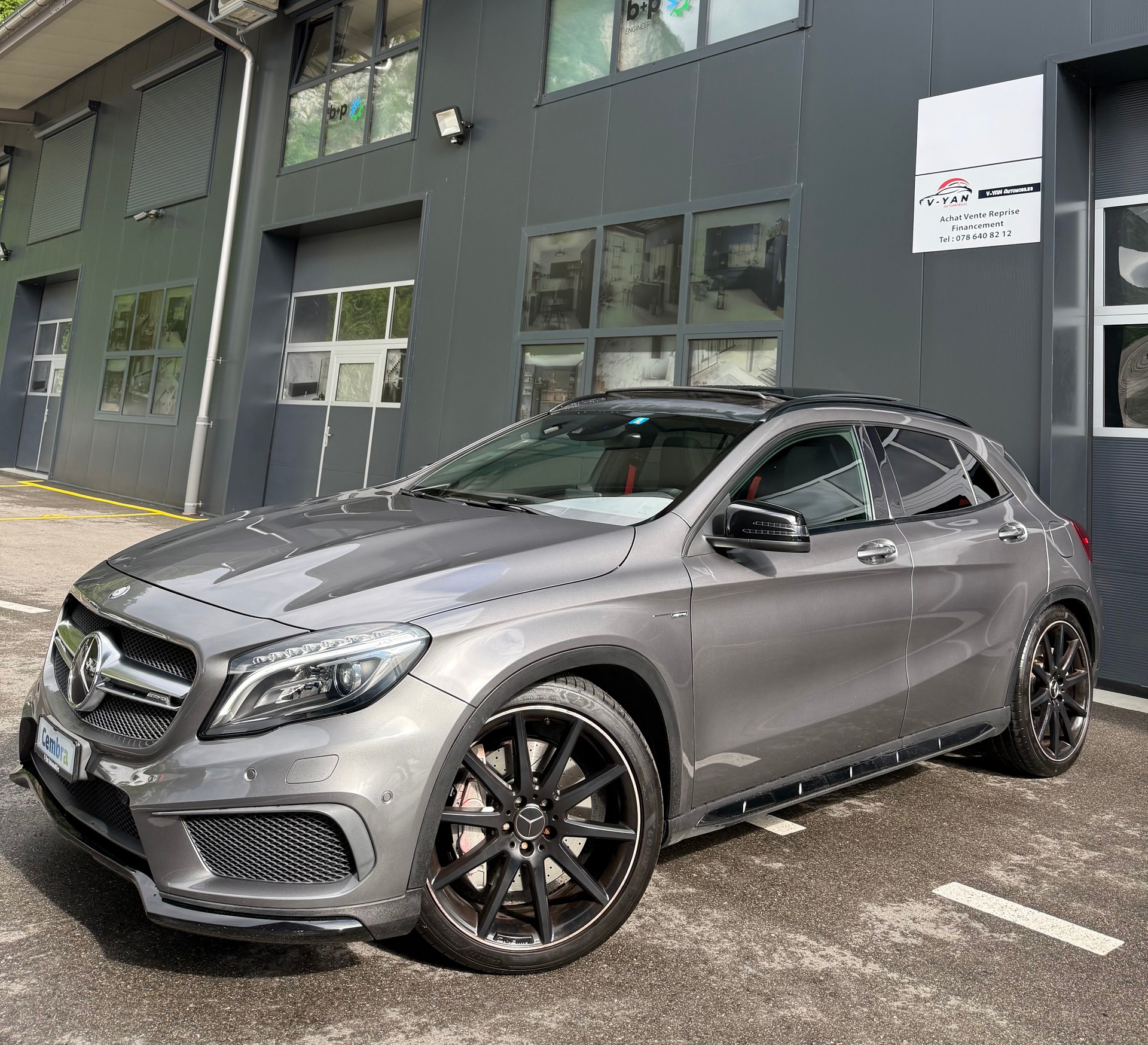 MERCEDES-BENZ GLA 45 AMG 4Matic 7G-DCT