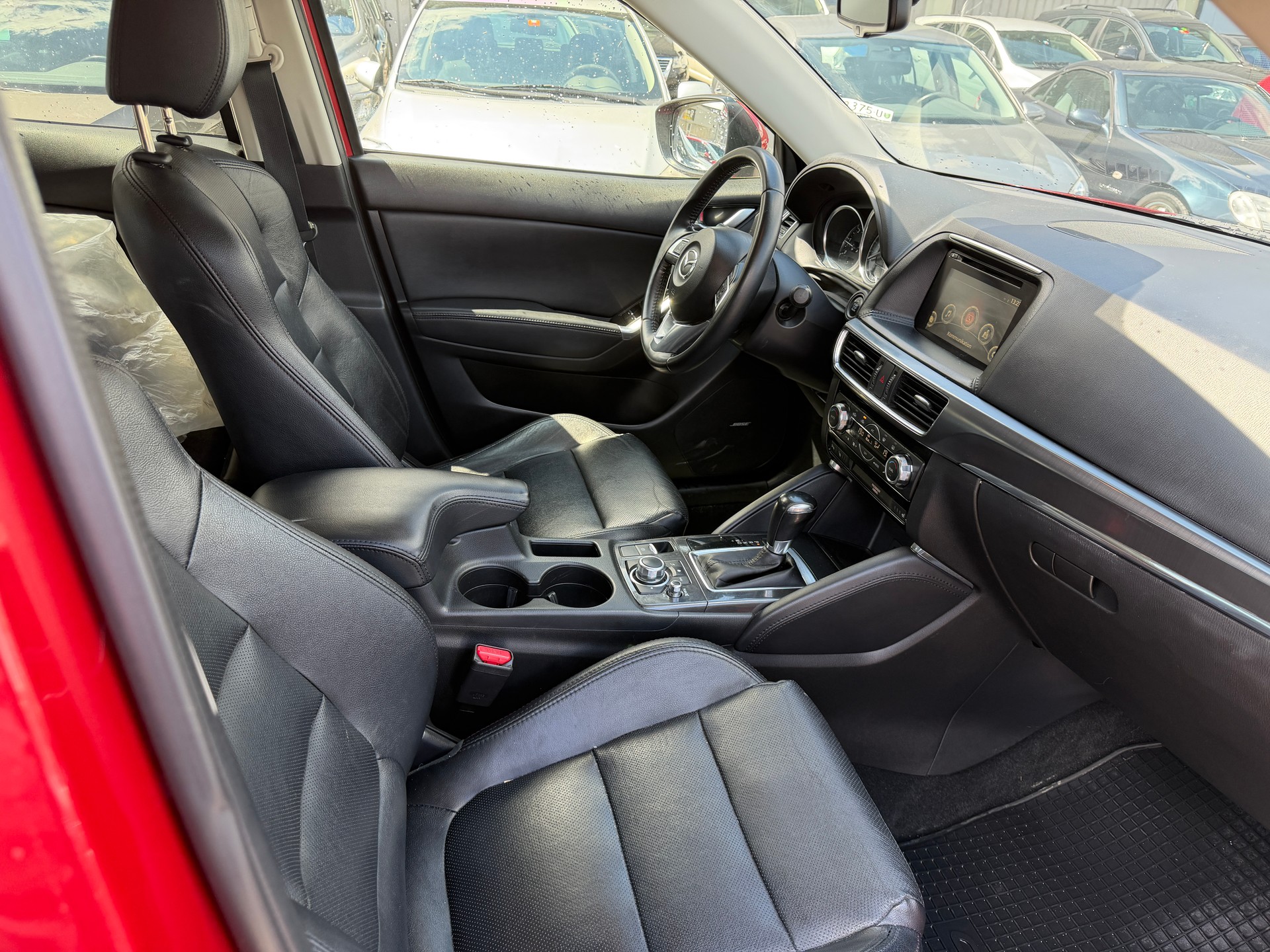 MAZDA CX-5 2.2 D HP Revolution AWD Automatic-image-6