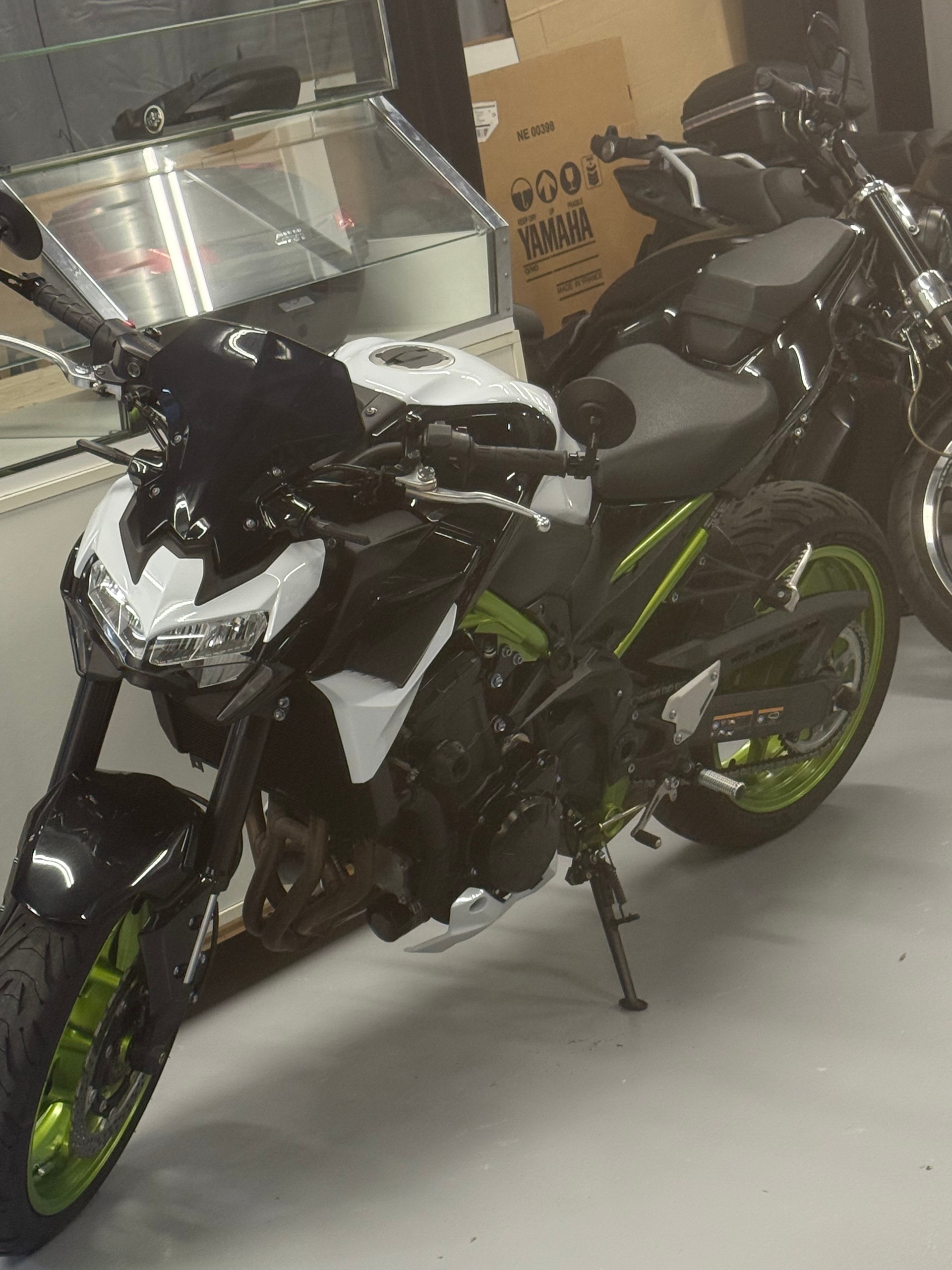 KAWASAKI Z 900 Performance (70kW)-image-1
