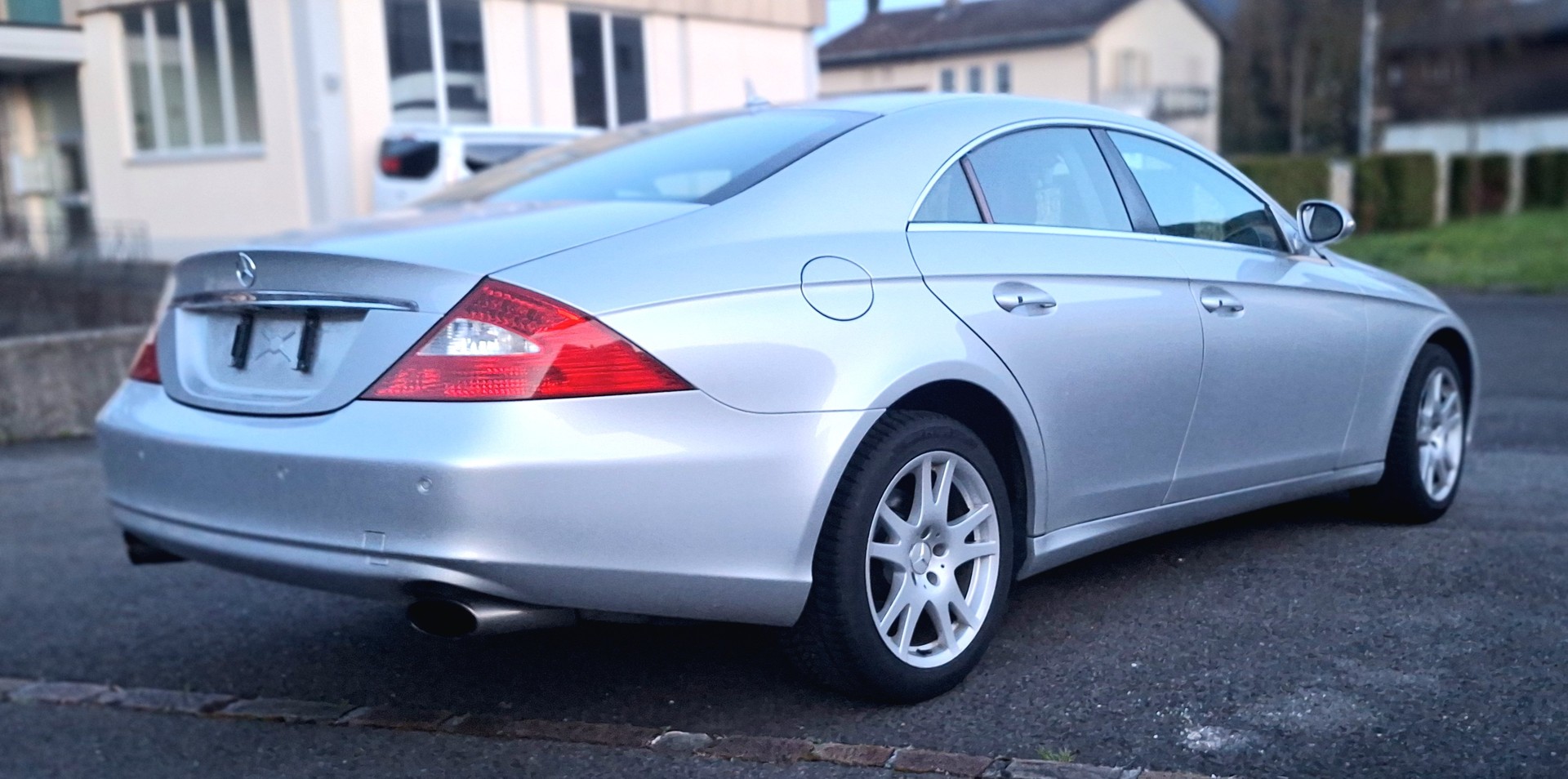 MERCEDES-BENZ CLS 350 CGI 7G-Tronic-image-4