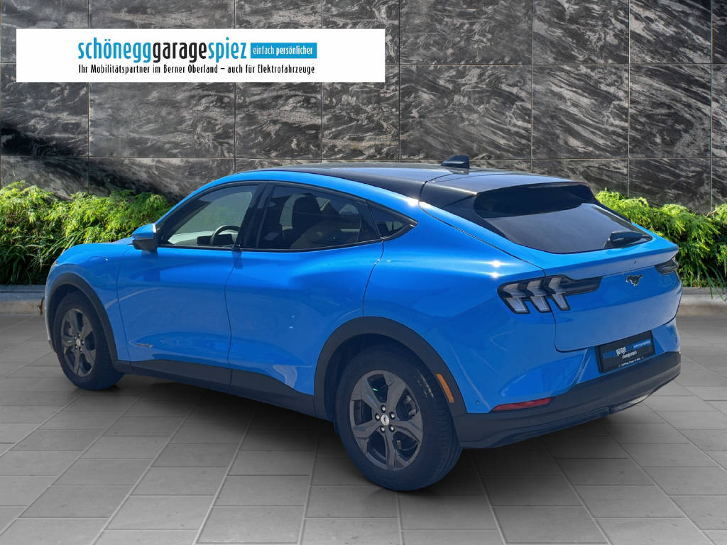 FORD Mustang Mach-E Standard-showroom-element-3