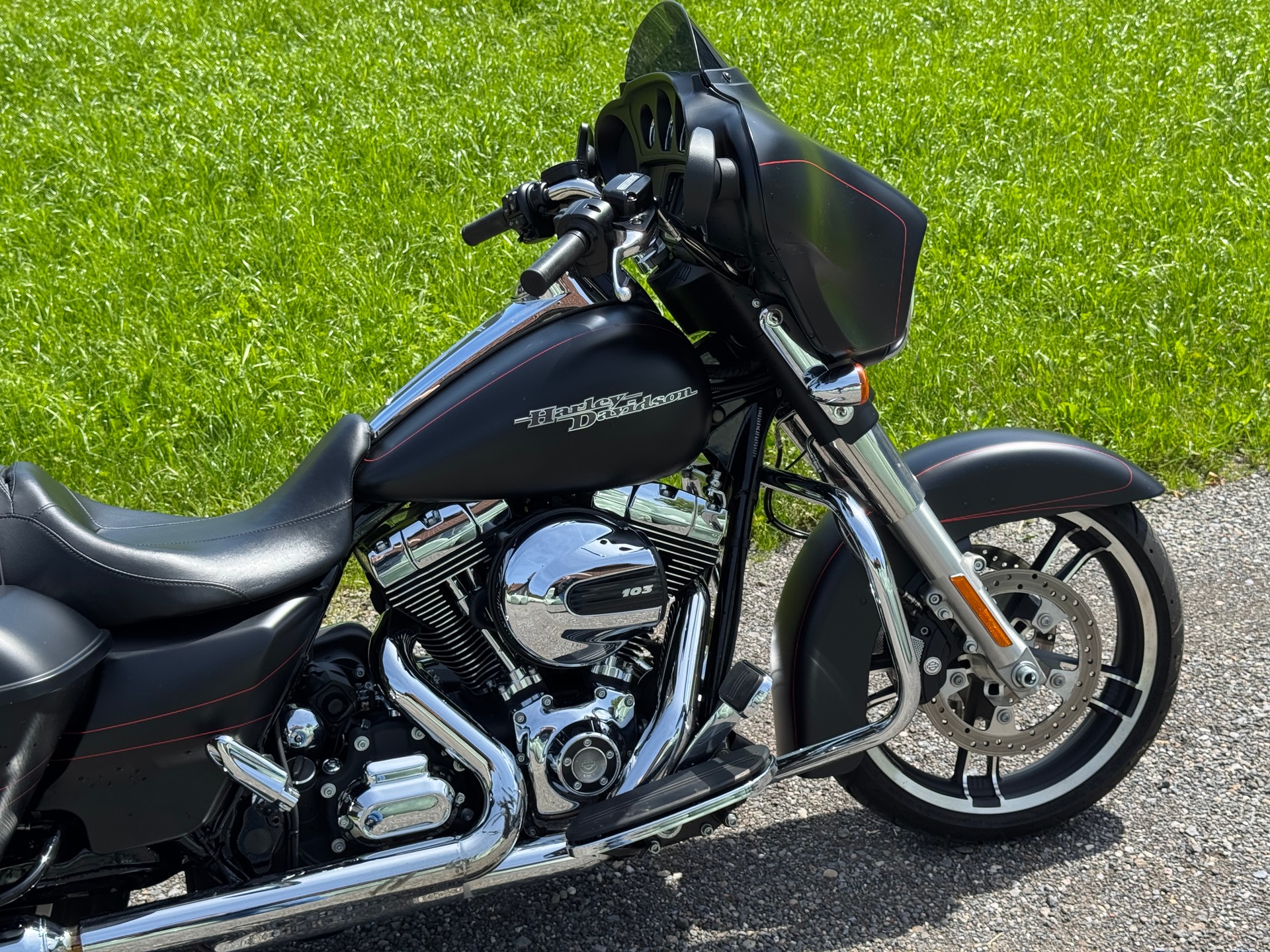 HARLEY-DAVIDSON Street Glide 103 special (35 KW möglich)-image-2