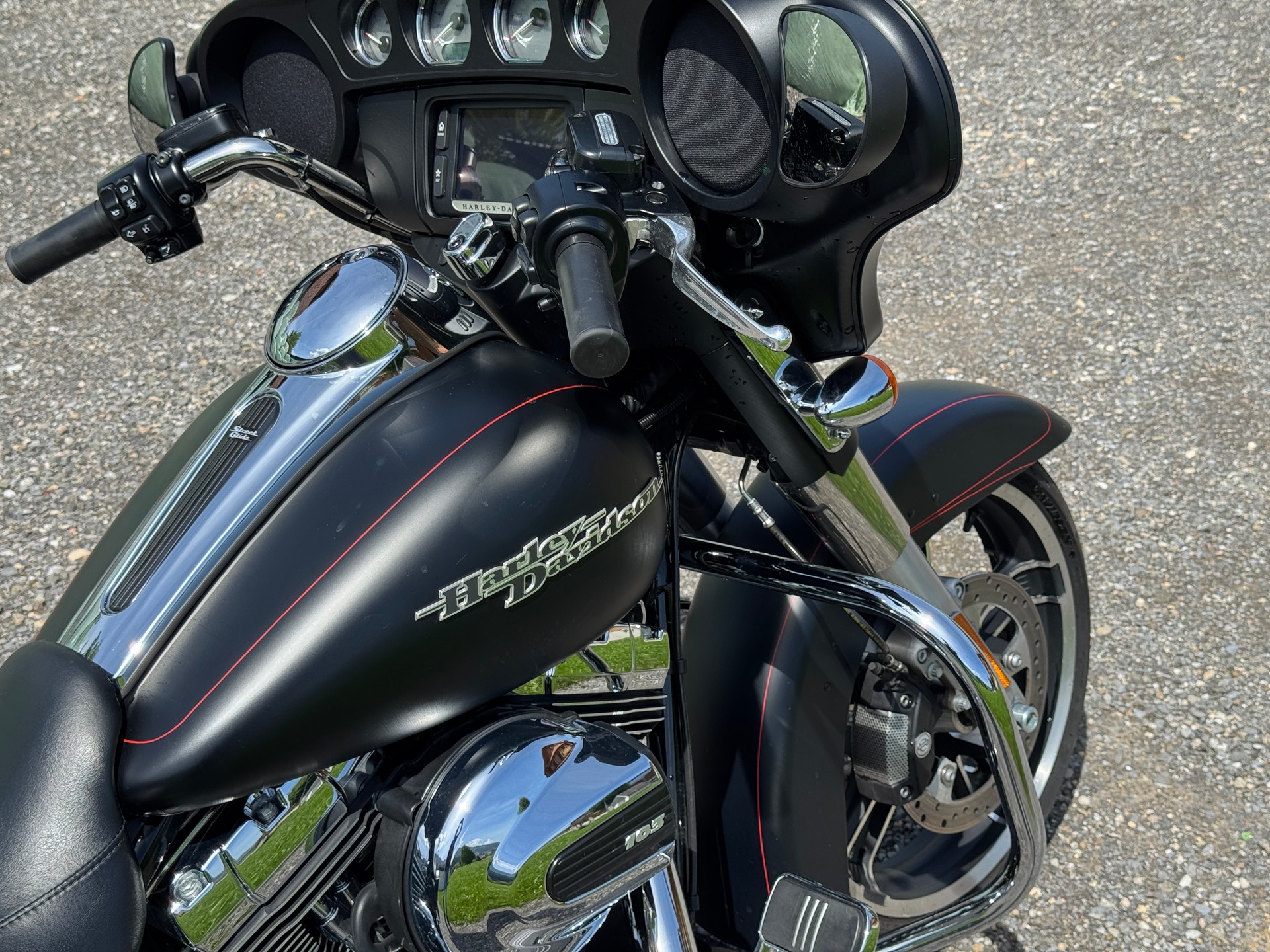 HARLEY-DAVIDSON Street Glide 103 special (35 KW möglich)-image-12